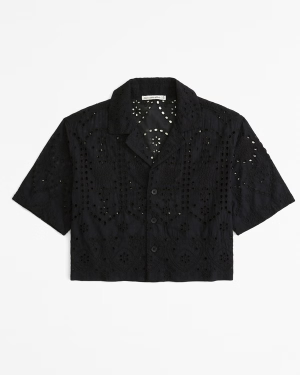 Short-Sleeve Cropped Schiffli Shirt | Abercrombie & Fitch (US)