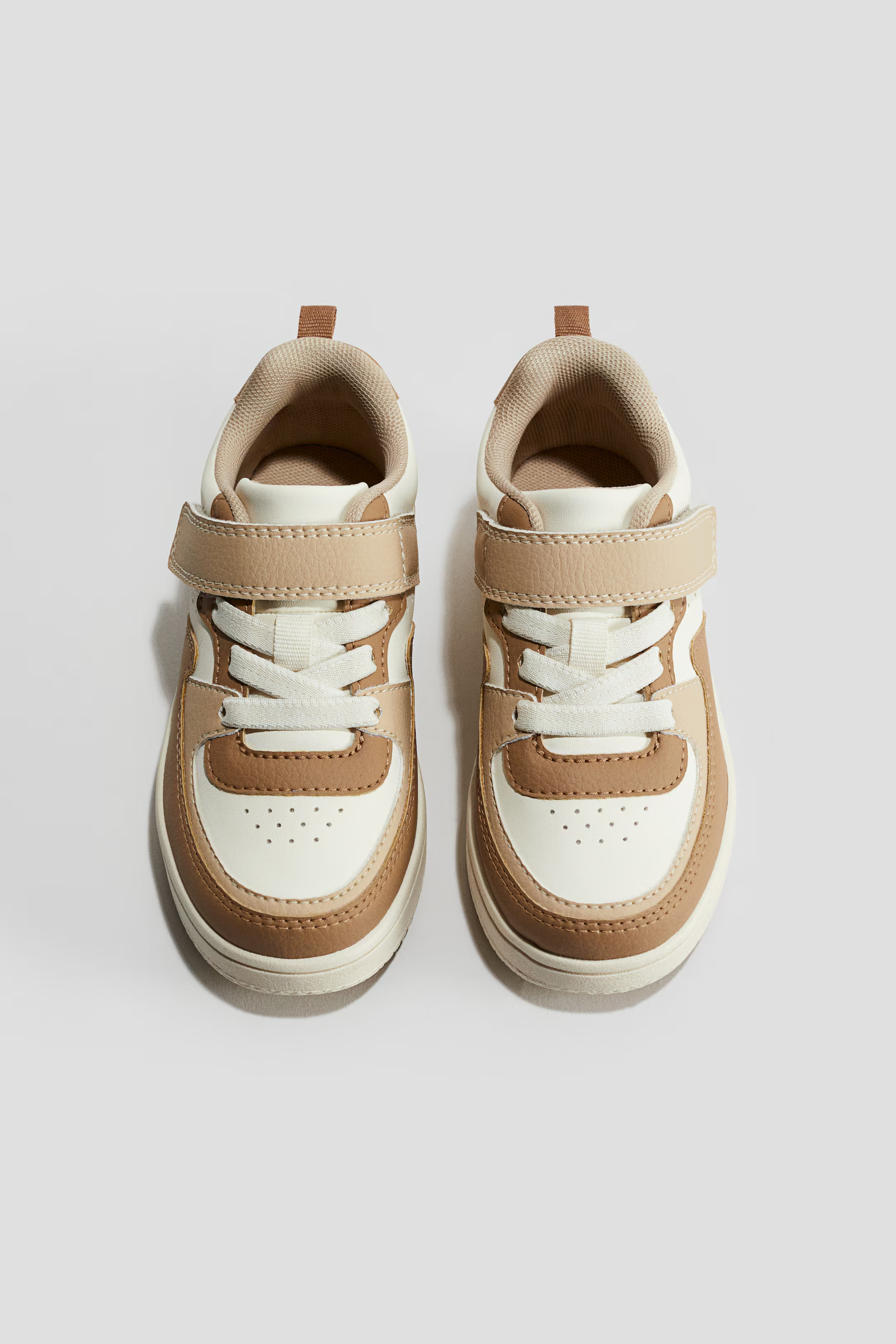 Sneakers | H&M (US + CA)