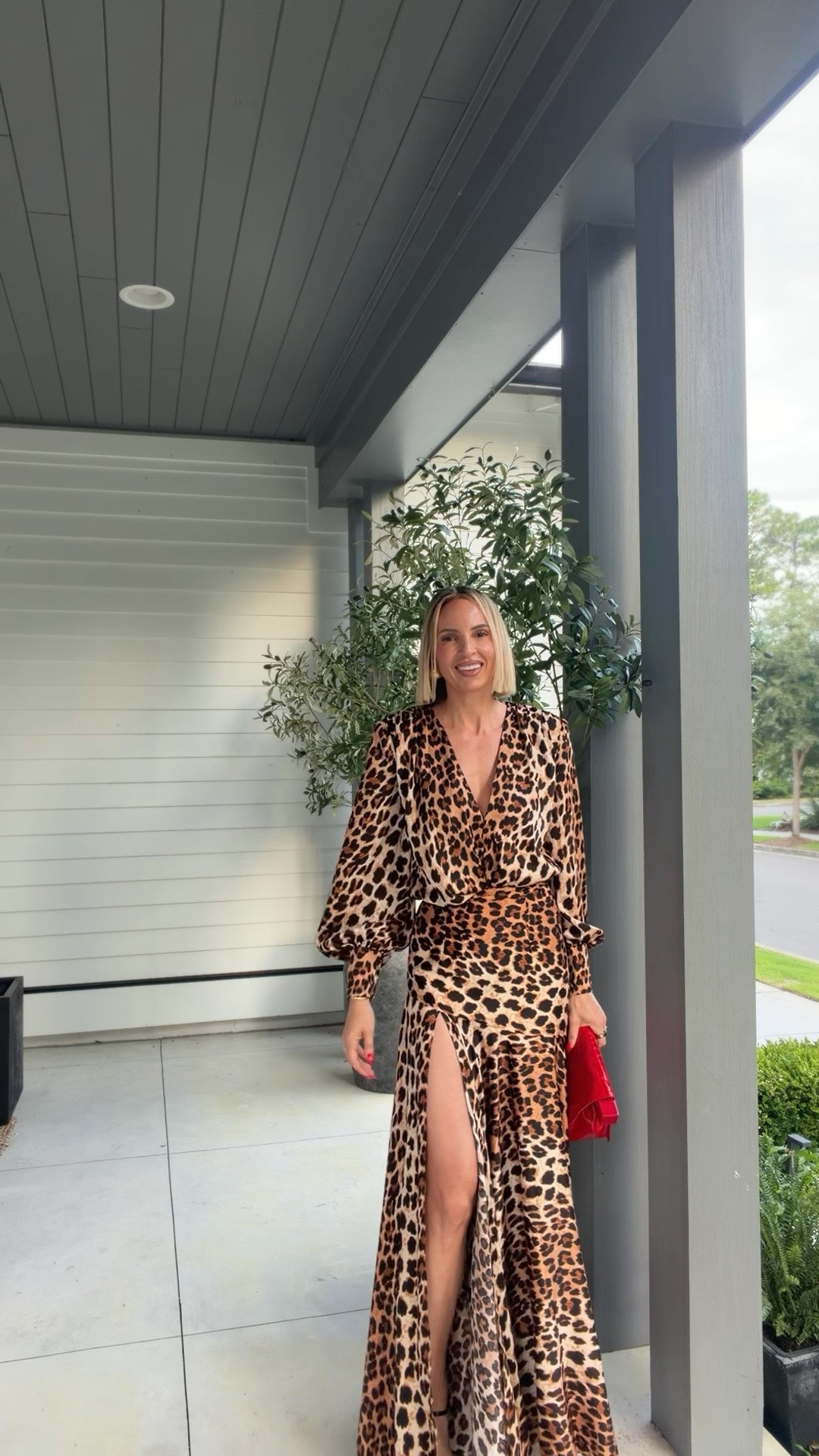 Ohhhhhh this set is such a statement! I’m wearing a small on the top and a small on the bottom. Both are on sale. Platforms are from Inez￼￼

#LTKWedding #LTKTravel #LTKSaleAlert