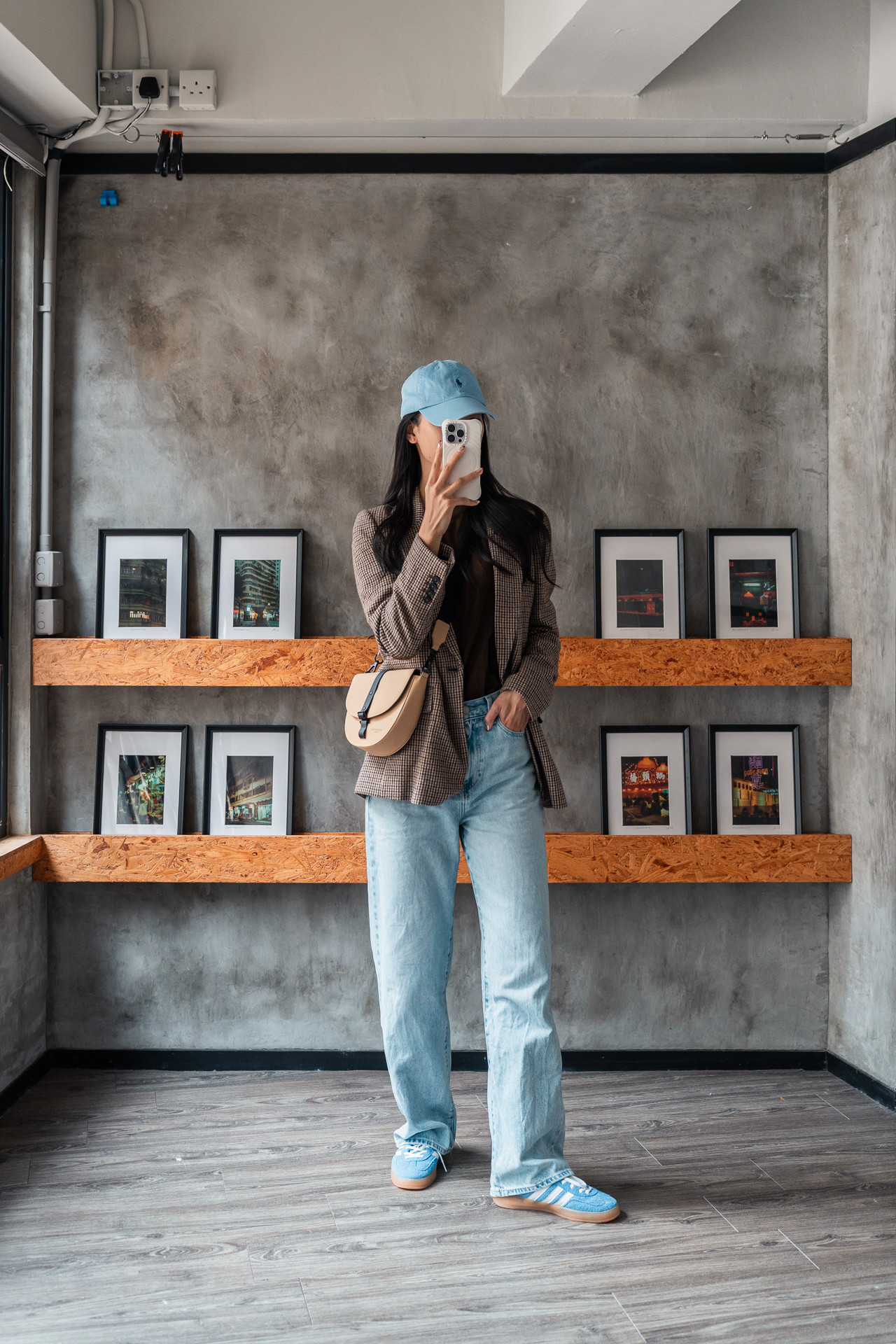 Fall layers + pops of blue 💙🍂 Styled my latte crossbody bag with a brown houndstooth blazer, wide-leg jeans, and this pastel blue cap for a sporty twist on autumn neutrals. Linked similar blazers, easy jeans, and my fave blue suede sneakers for a casual-cool vibe!

#LTKasia #LTKwinter #LTKstyletip