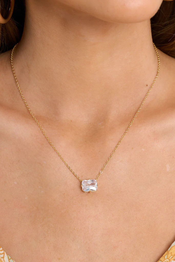 Heirloom Rectangle Gold Necklace | Red Dress 