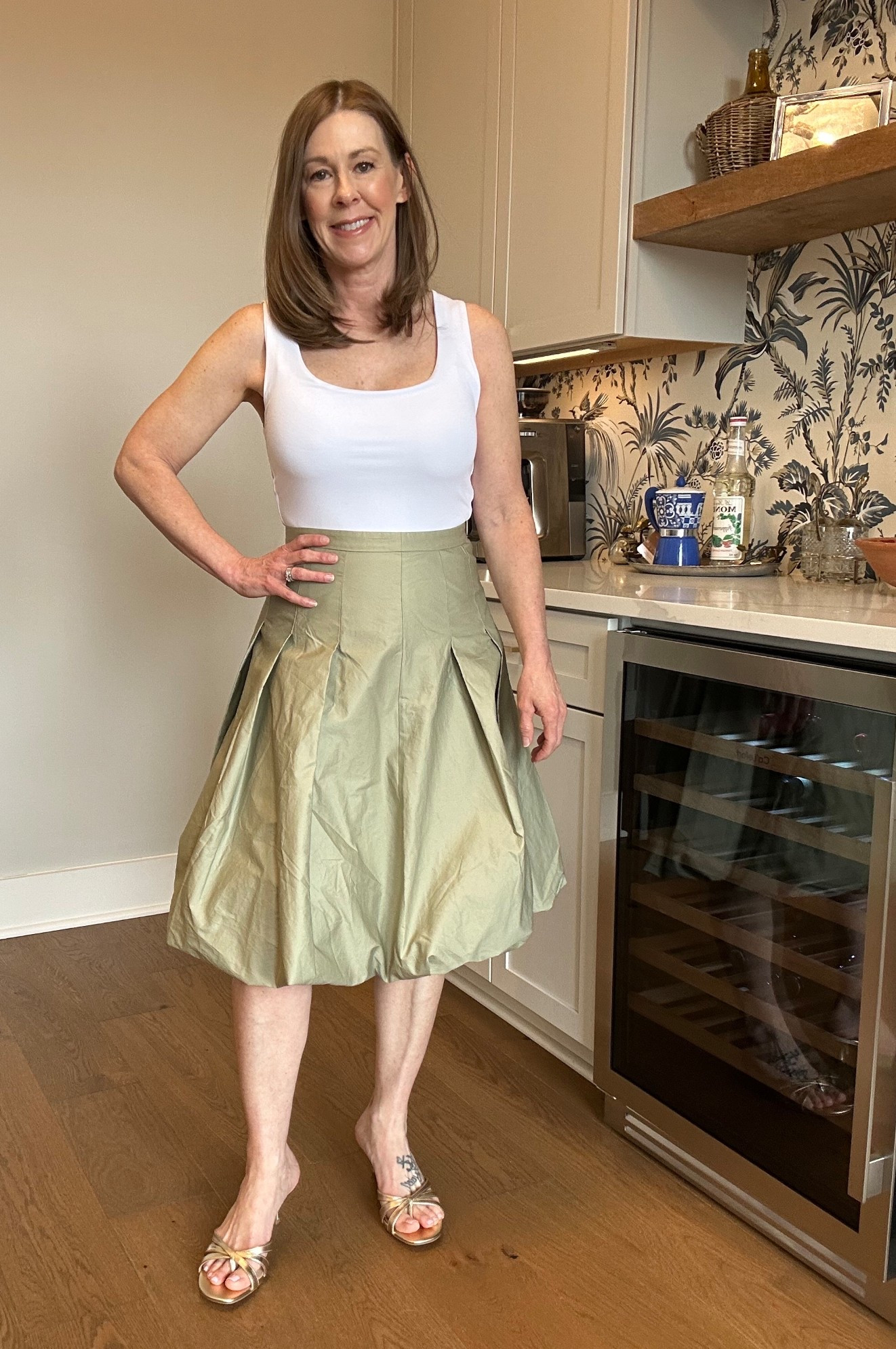 Anthropologie skirt size small


#LTKPetite #LTKootd