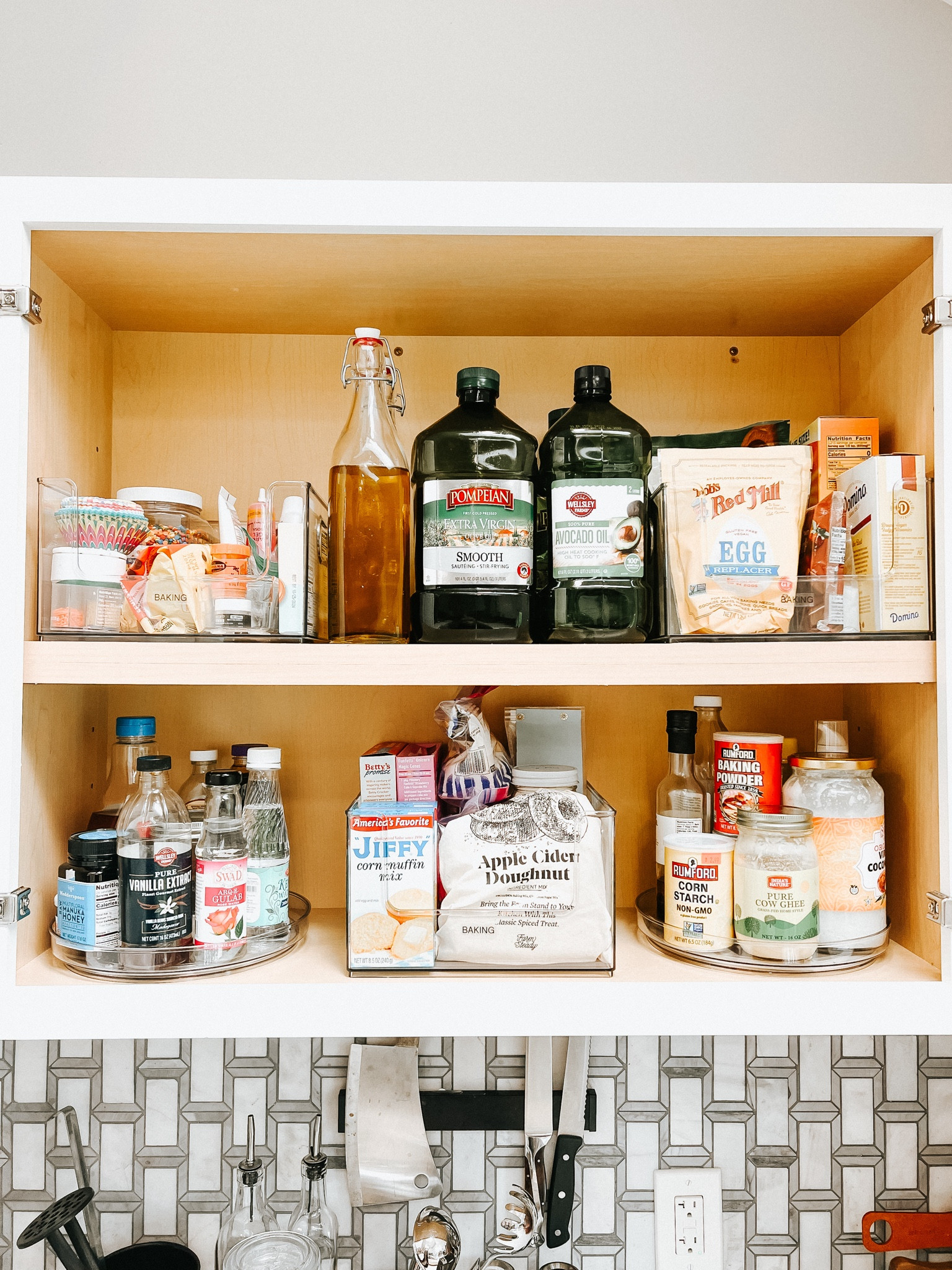 A little organized baking cabinet to get you to start thinking about season change and what that means for your home! It’s time for back to school and transitioning to cooler temperature which means wardrobe swaps and holiday decor!

#LTKHome
