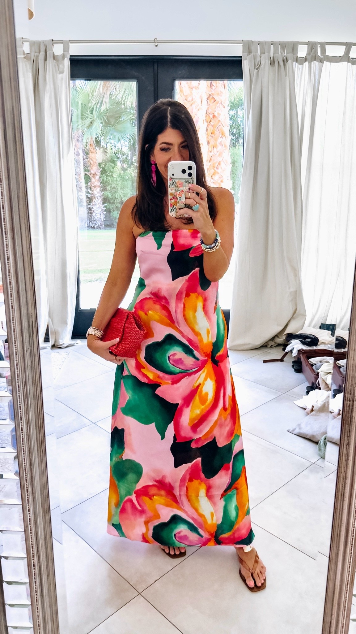 Vacation dinner outfit
In a medium strapless floral dress
Medium lounge set

#LTKSeasonal #LTKOver40 #LTKMidsize