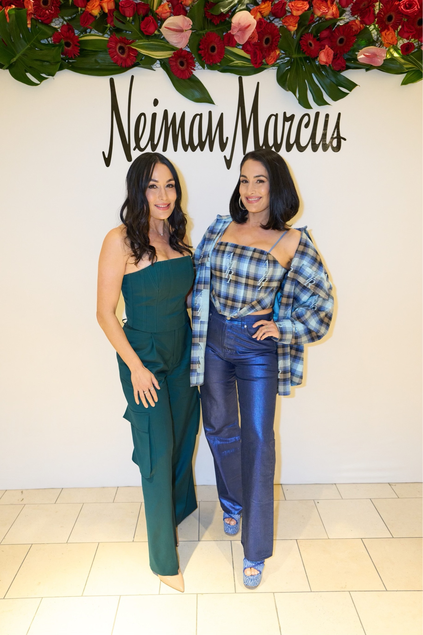 Obsessed with this blue look! Linked my pants & heels! 

#LTKstyletip #LTKSeasonal #LTKbeauty