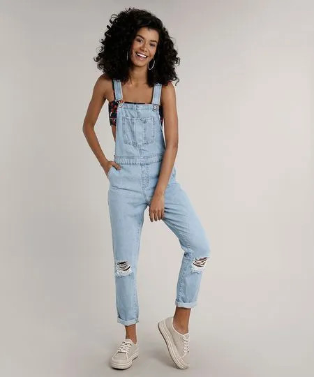 Macacão Jeans Feminino Relaxed Destroyed Azul Claro | C&A (BR)