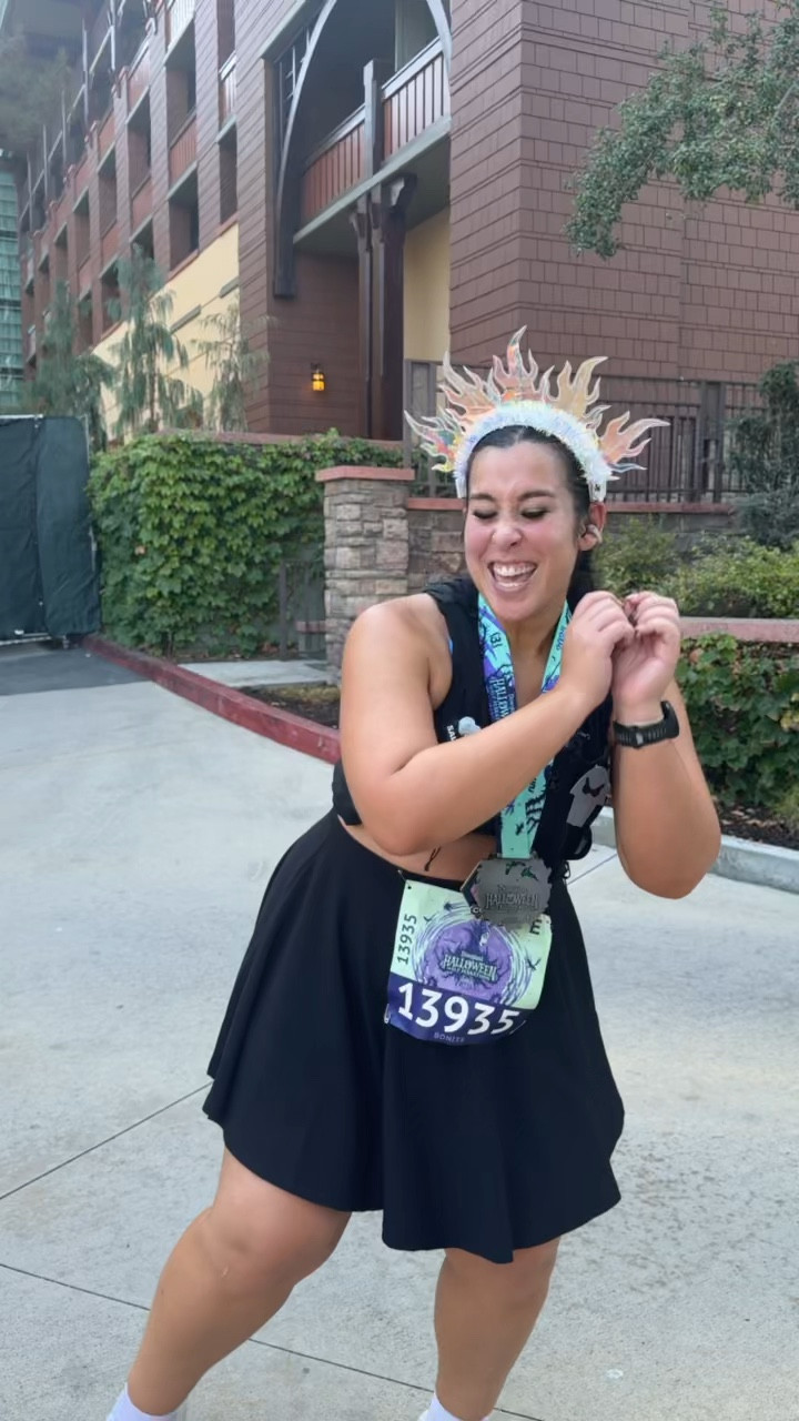 Race day outfit!
-
-
-
Running essentials, running must haves , Disney half marathon 