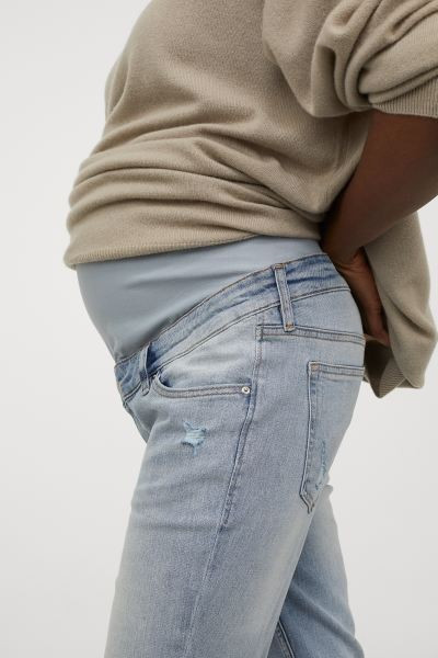 Slightly looser-fit, 5-pocket jeans in washed, stretch denim. Wide waist panel for improved fit o... | H&M (US + CA)