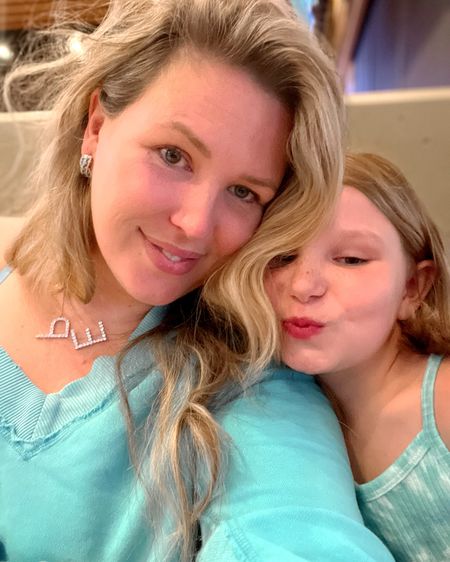 SUNDAY 👉 we got home from granny’s and took naps… then did a late dinner with the kids! Love my new jewelry. Also linking my shirt which is on sale from aerie! I wear xxl. 

#LTKMidsize #LTKPlusSize #LTKSaleAlert