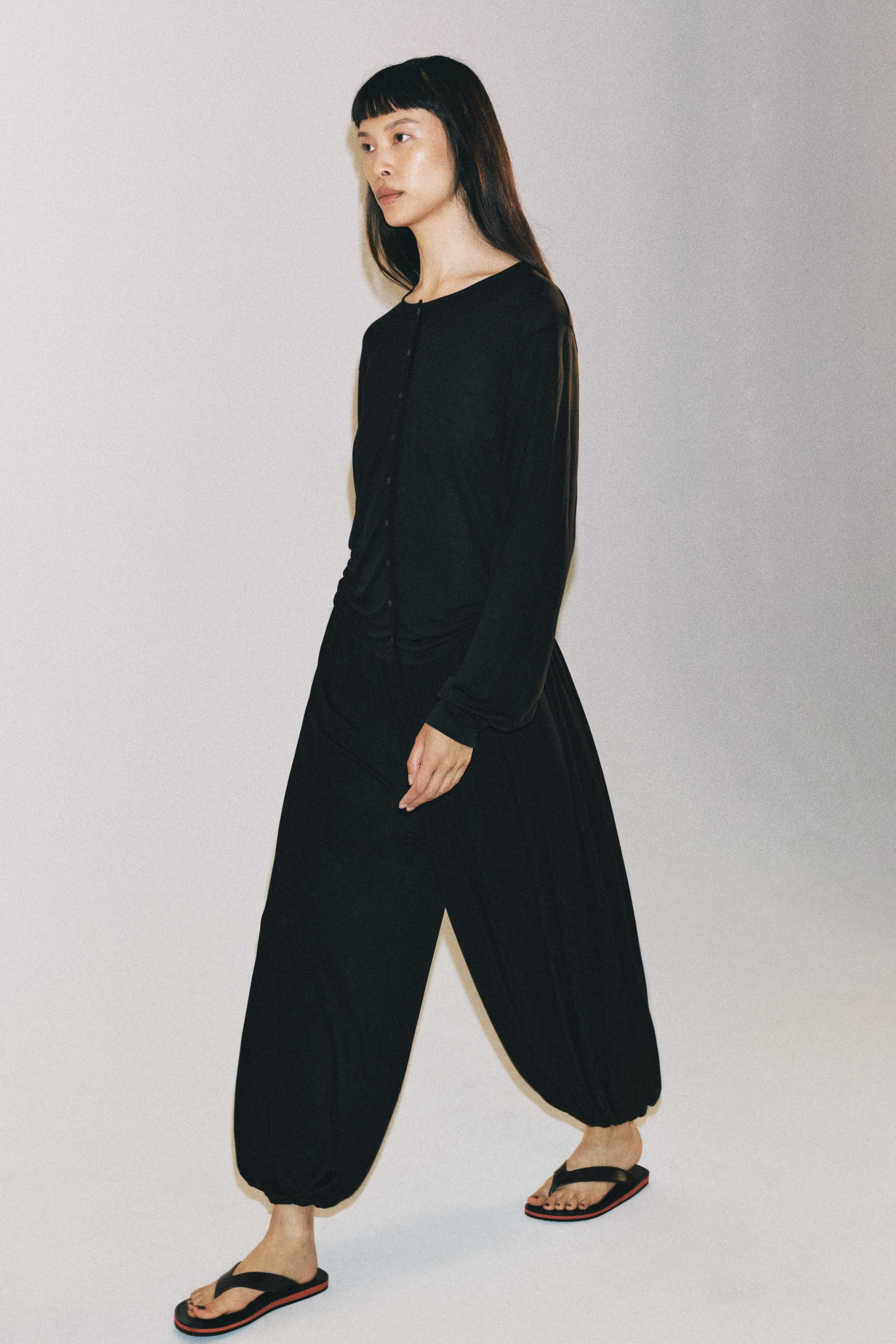 FLOWY BALLOON PANTS | Zara US