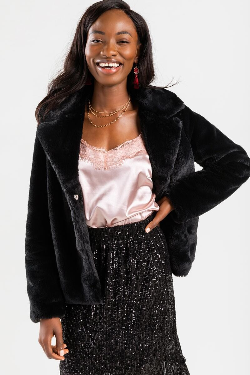 Jenette Faux Fur Coat | Francesca’s Collections