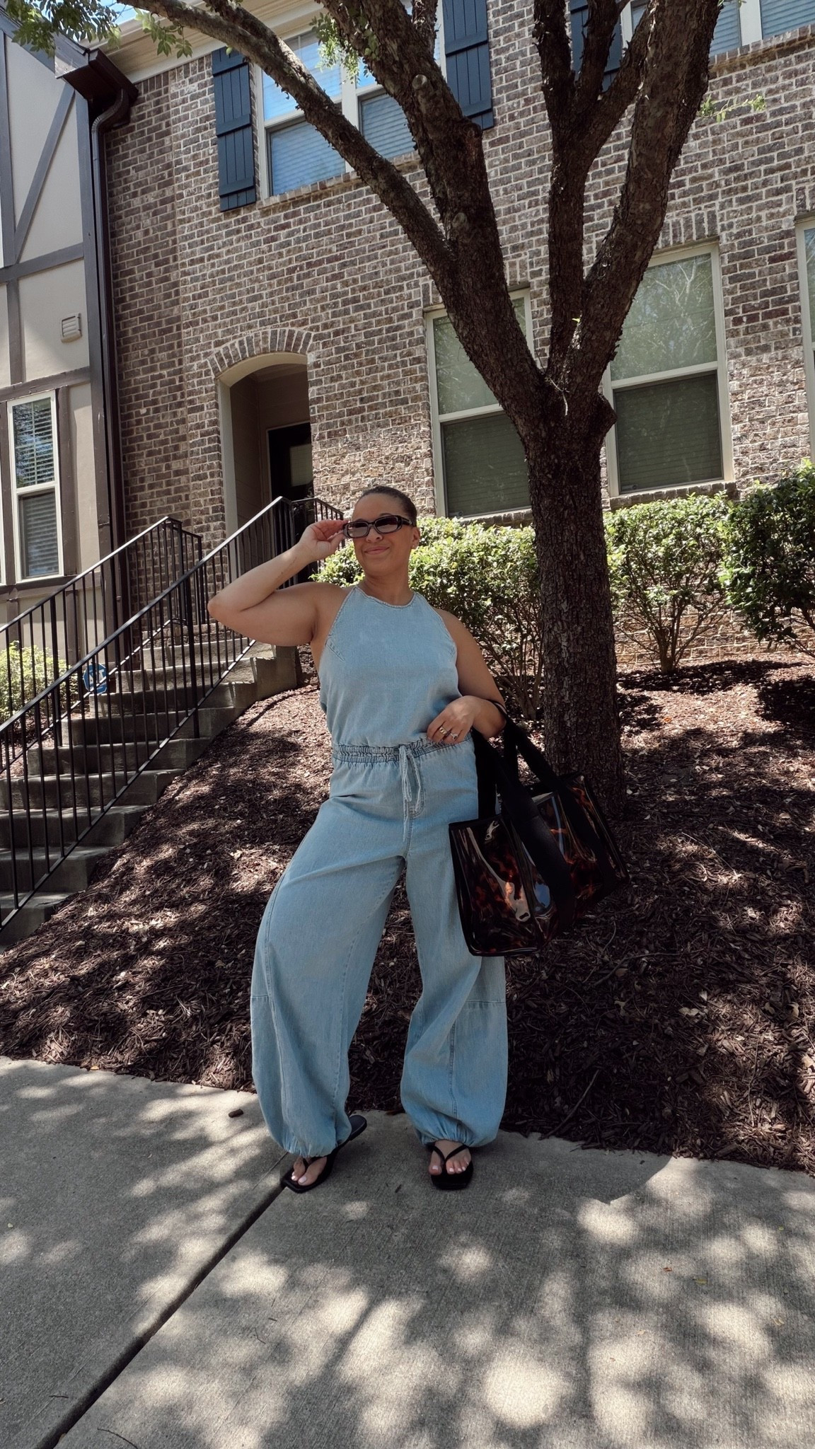 Mom ootd // wearing size L