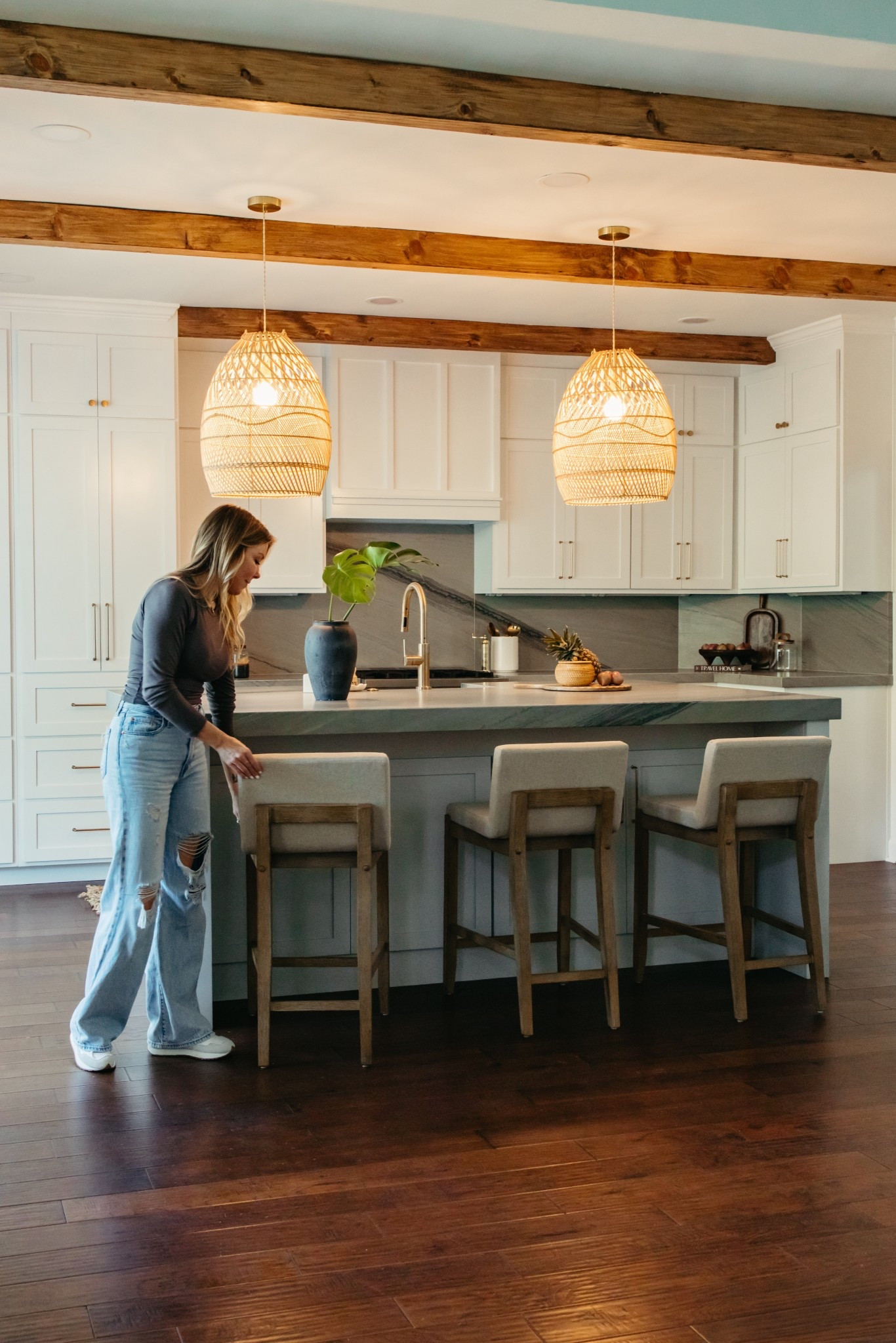 Kitchen decor & stools 

#LTKActive #LTKHome