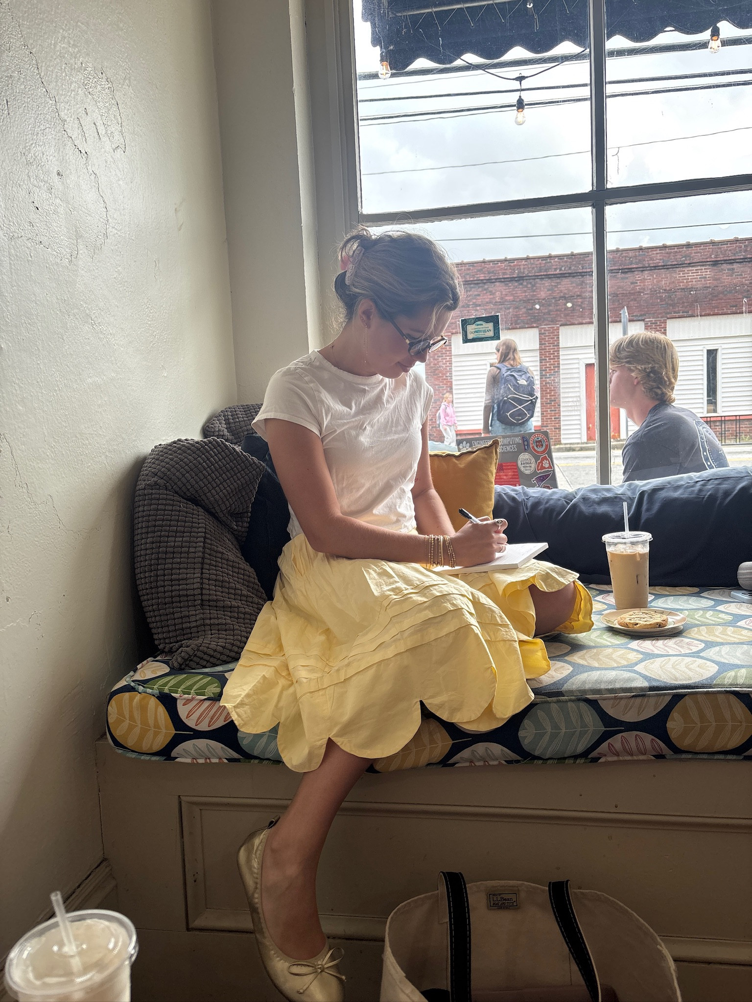 Coffee shop time☺️💛 #LTKSpring