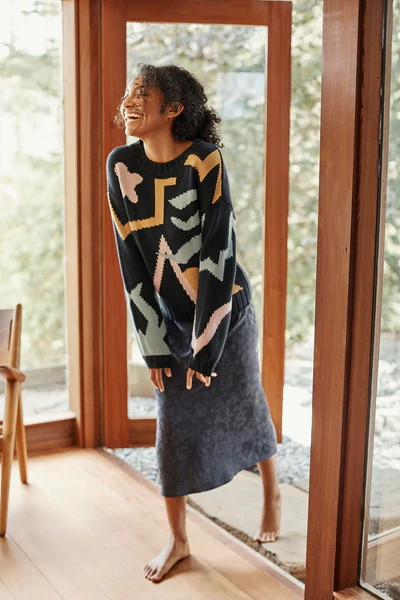 Roslyn Sweater (Abstract Multi) – Sweaters – Amour Vert | Amour Vert