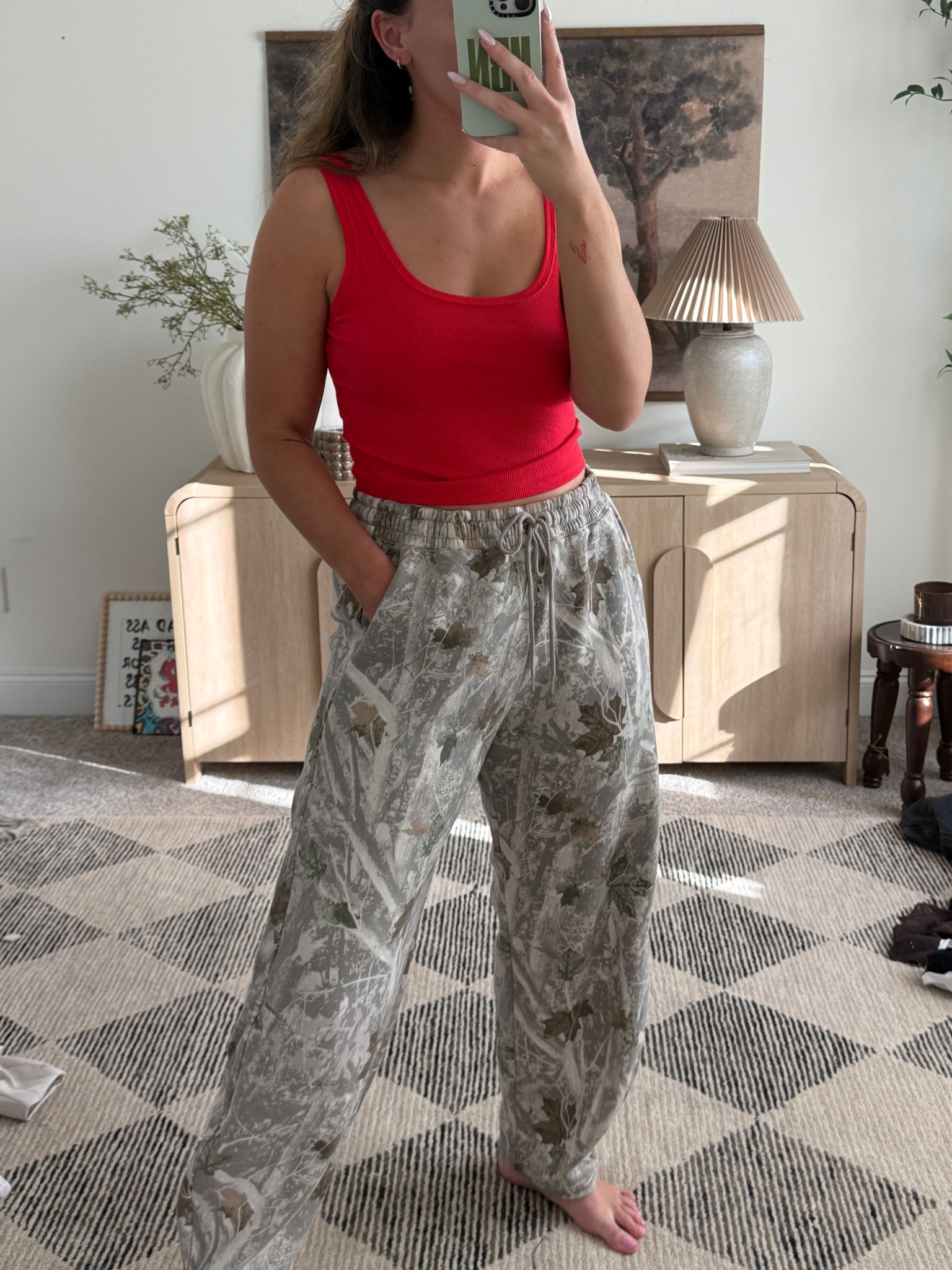 Abercrombie has the best swears ever — this is their new barrel sweatpant style 🤌🏼

Abercrombie 
Abercrombie haul
Try on haul
Abercrombie finds 
Cozy outfit 

#LTKFindsUnder100