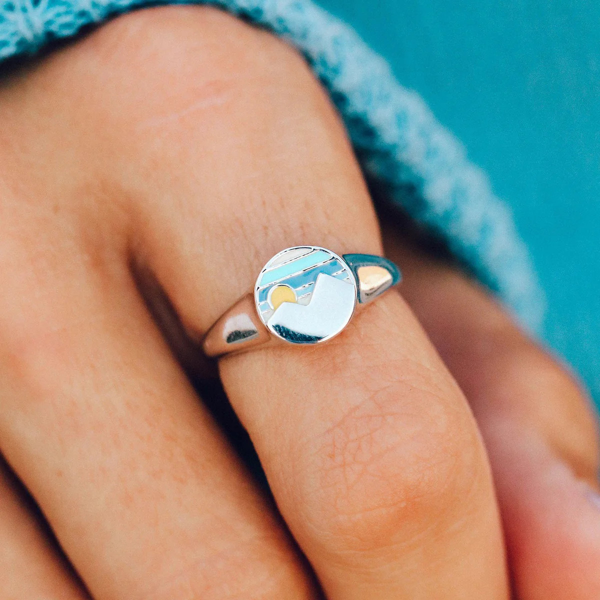 Twin Peaks Signet Ring | Pura Vida Bracelets