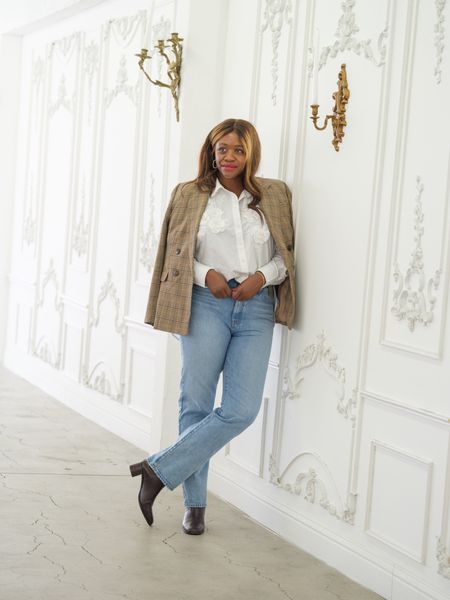 My favorite straight leg jeans — wearing a size 30! Plus other Madewell outfit ideas  

#LTKmidsize #LTKstyletip
