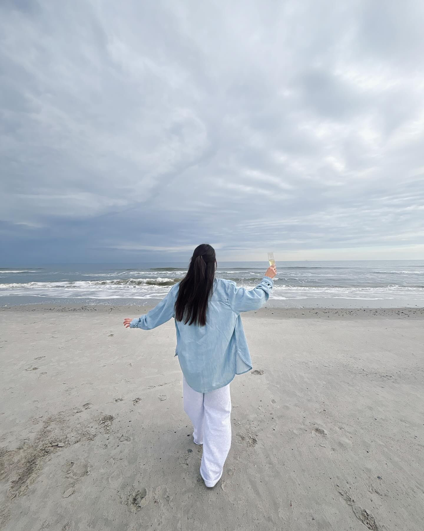 The perfect beach wear for a January picnic 

Relaxed fit, easy outfit, Jean jacket outfit, loose pants, grey sweatpants,  beach outfit, coastal outfit, oversized jacket

#LTKFindsUnder50 #LTKStyleTip #LTKPetite
