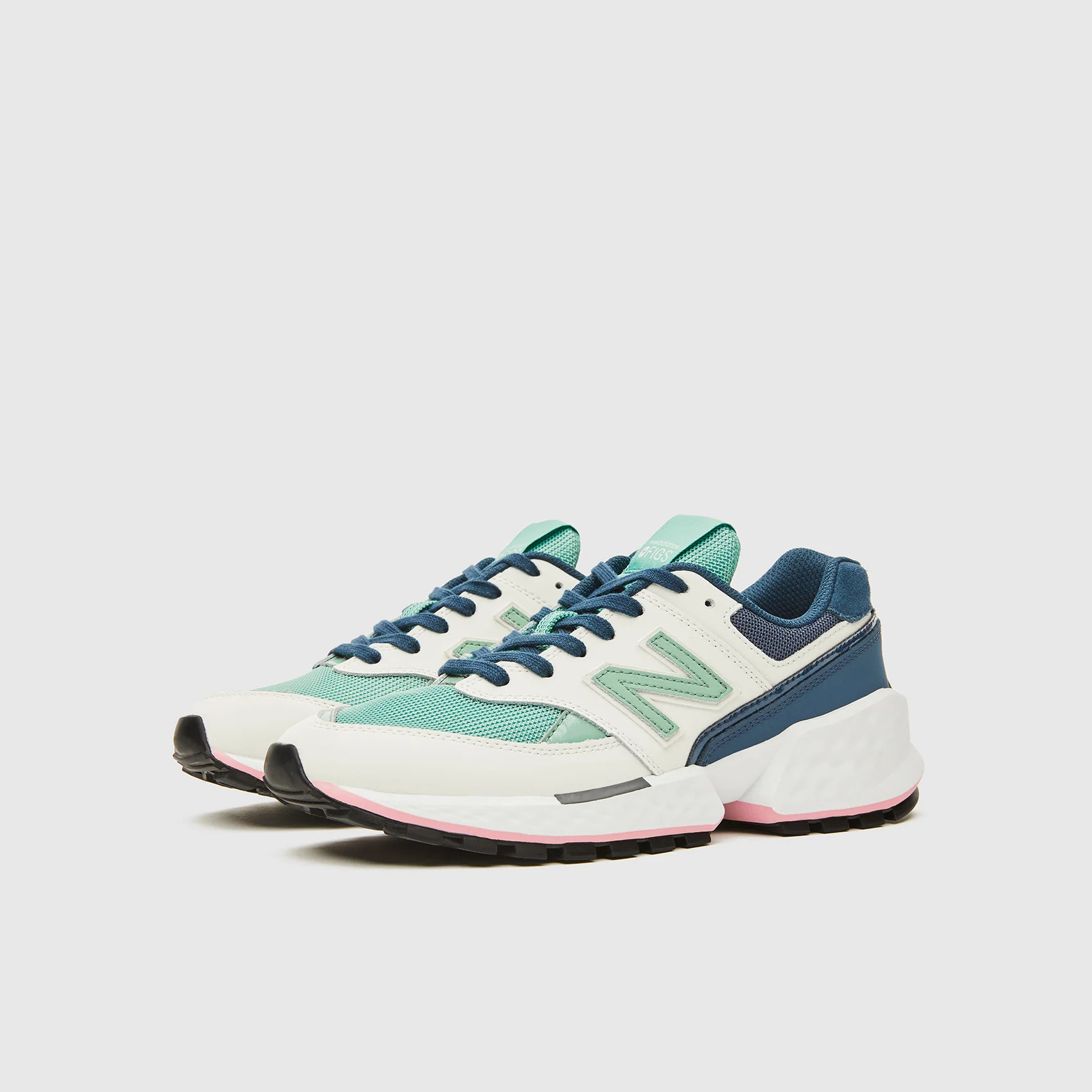 Women’s FIGS | NEW BALANCE 574S - Dark Harbor | FIGS