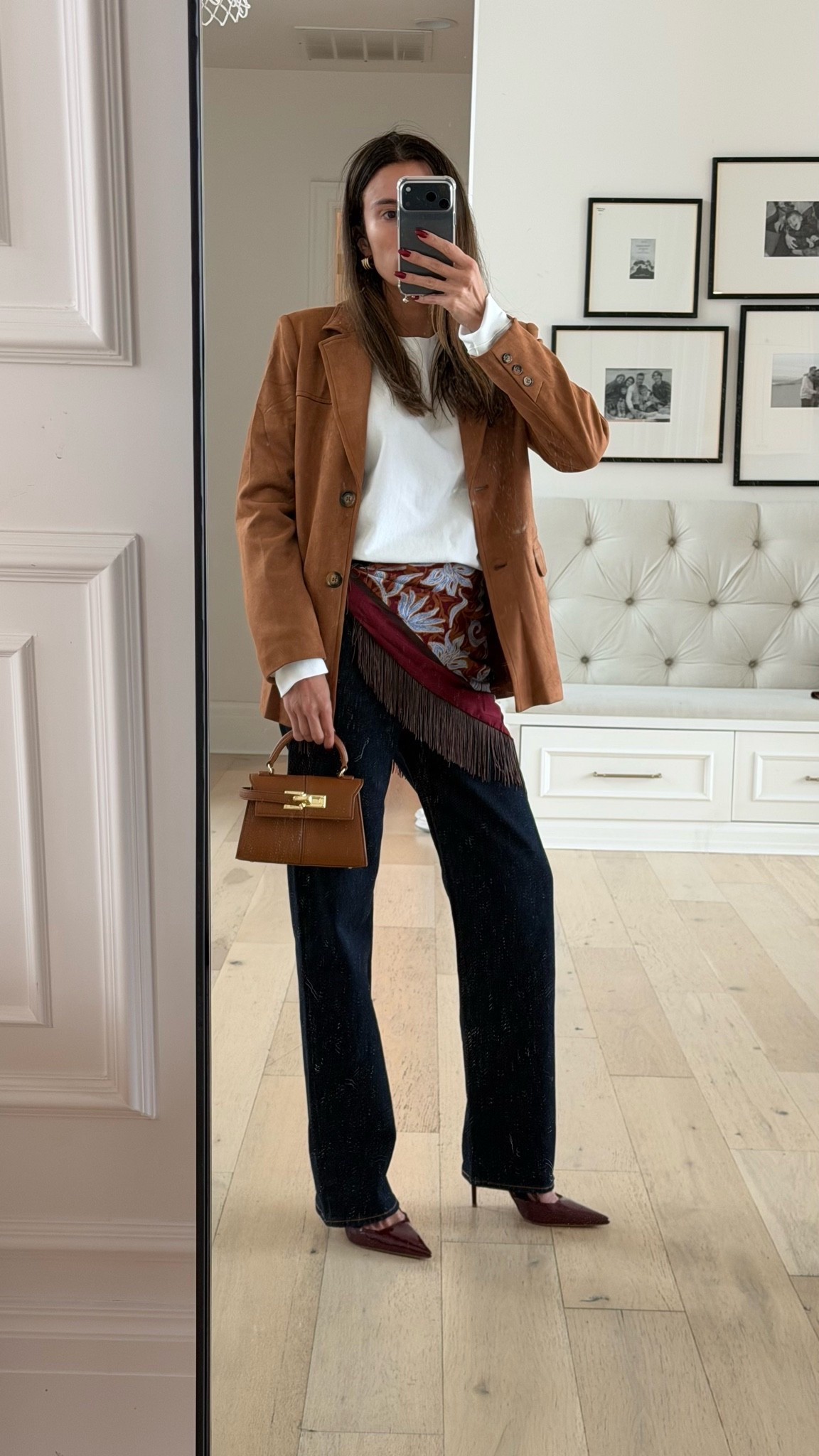 Fall work outfit 🍂 

Wearing size small in suede blazer 

Amazon fashion, workwear, dark denim, suede jacket, small purse

#LTKootd #LTKOver40 #LTKWorkwear