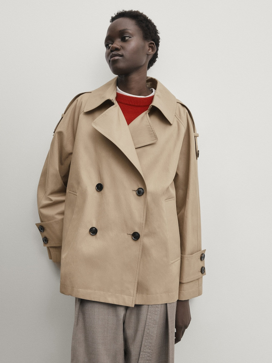 Kurzer Trenchcoat mit Bündchen | Massimo Dutti DE