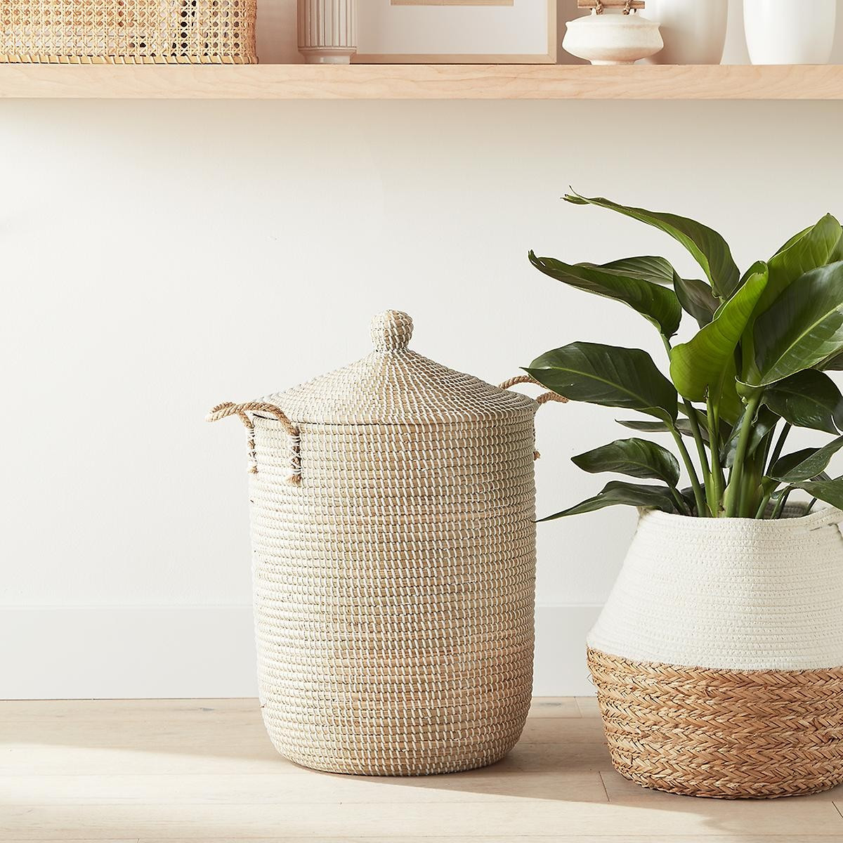 White Seagrass Hamper with Lid | The Container Store