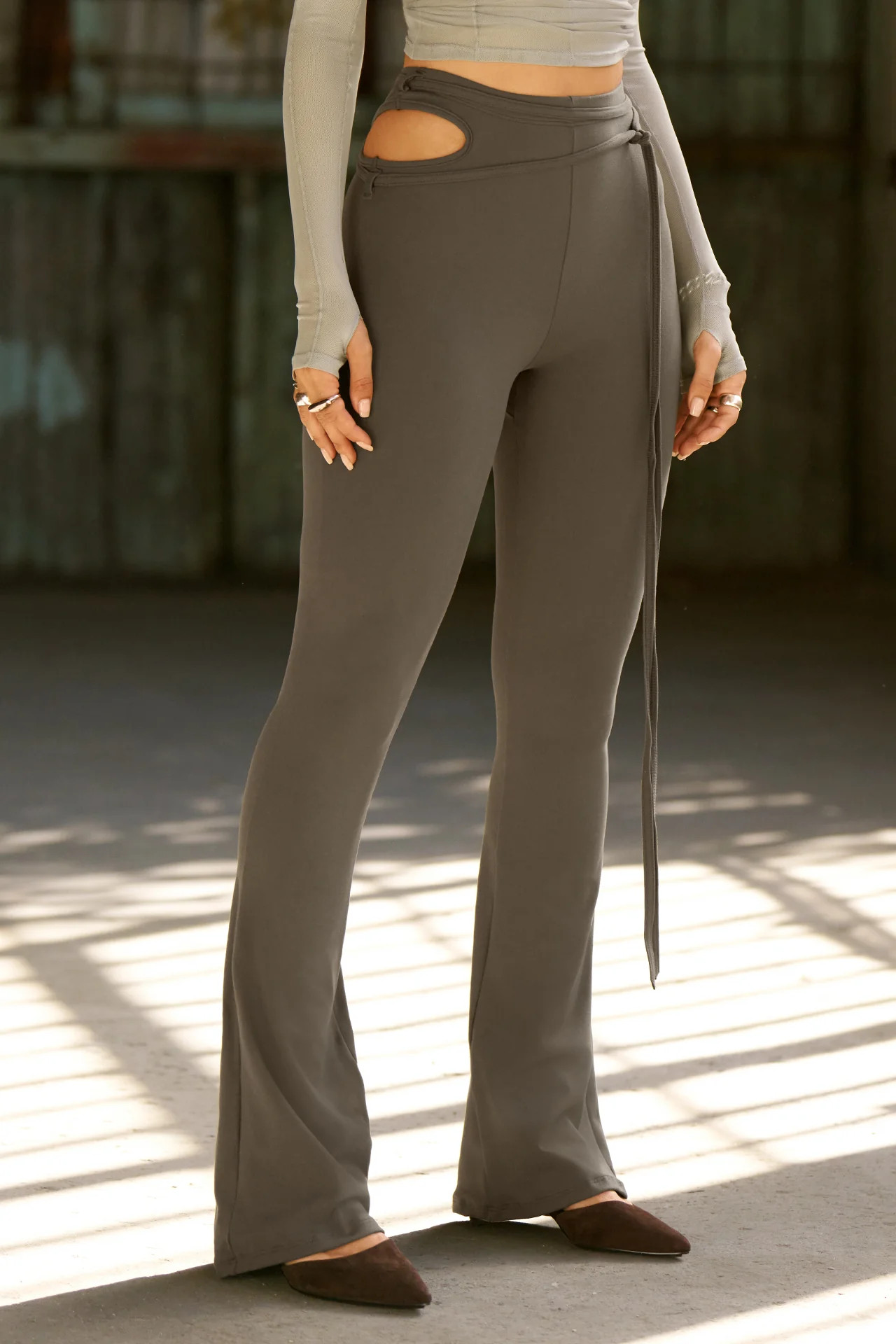 Cutout Mini Flare Legging - Sueded Carob | Joah Brown