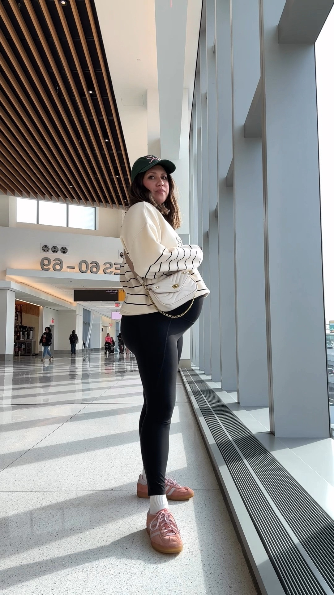 Airport ootd at 33 weeks pregnant! These are the best maternity leggings, I’ve tried sooo many and these are like butter!! 

#LTKBump