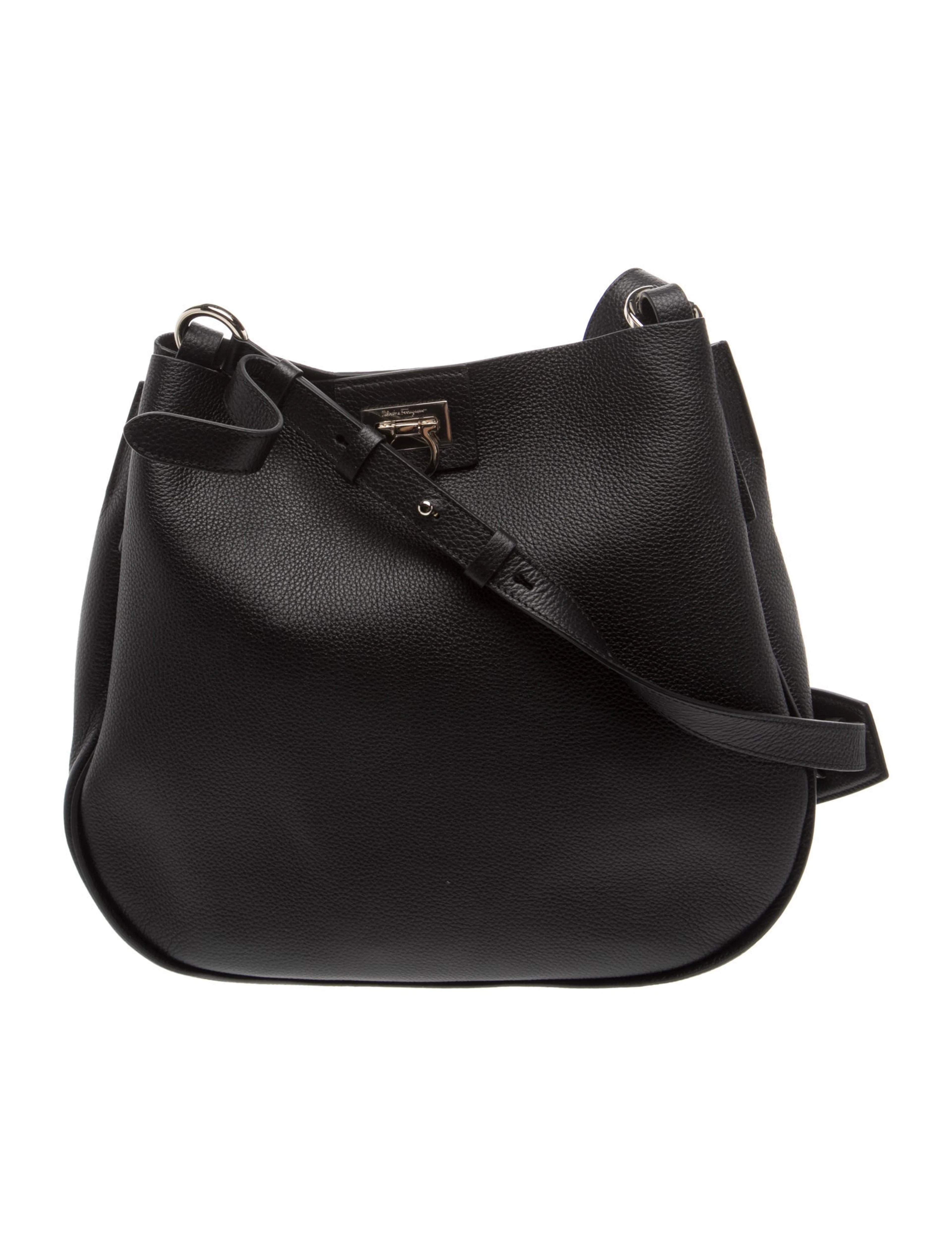 Signature Shoulder Bag | The RealReal