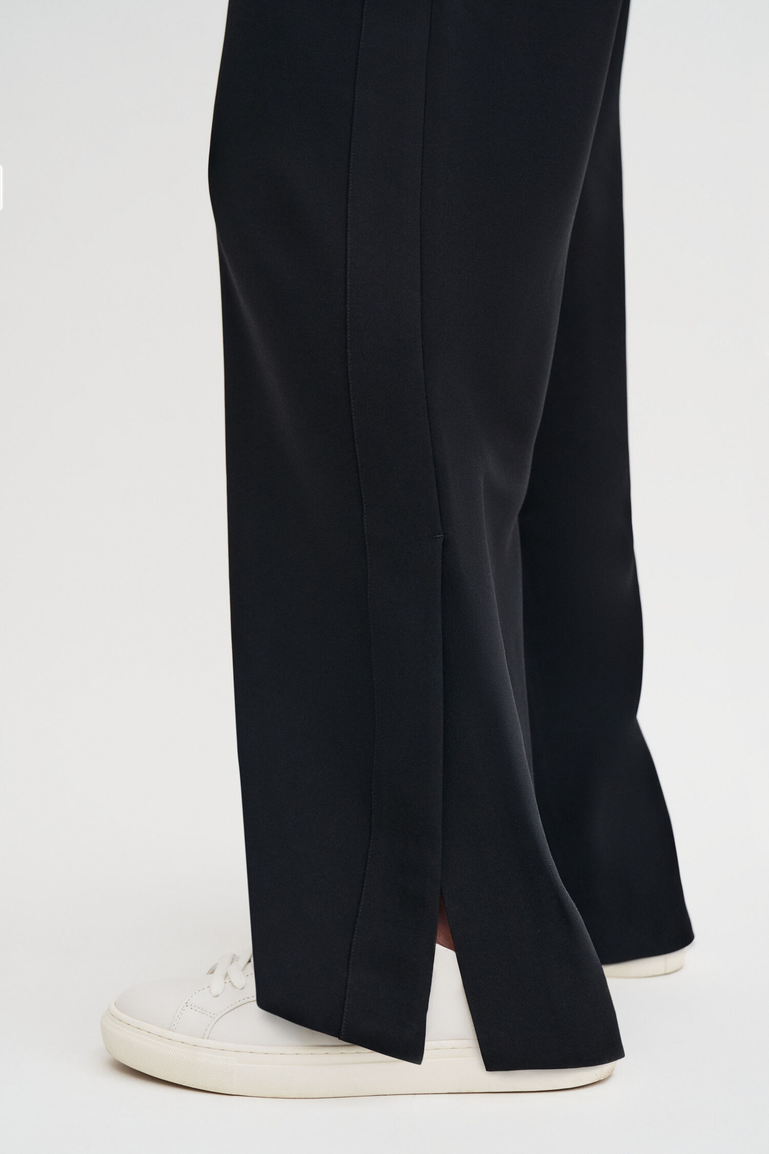 Teo Drapey Trousers | Filippa K
