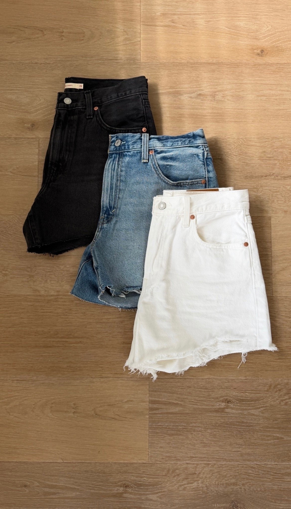 Ribcage denim shorts from @levi . The best distressed denim for summer outfits! Got my tts in shorts. 

#LTKSeasonal #LTKSaleAlert #LTKgrwm