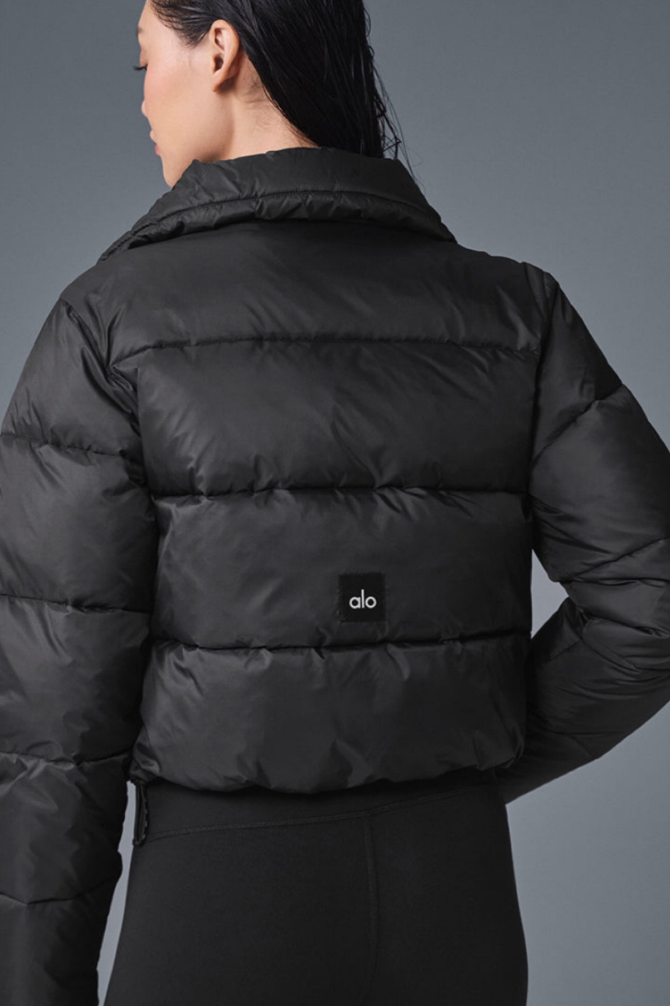 it is not sold in navy anymore :(