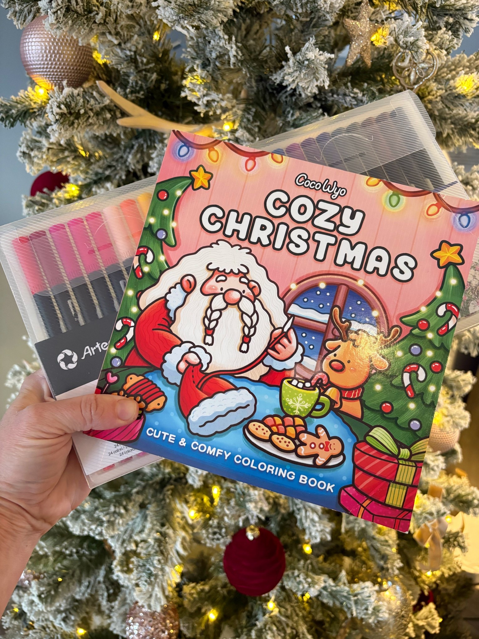 Cozy Christmas colouring 

Amazon finds
Dual tip markers
Christmas colouring book

#LTKholiday #LTKgiftguide