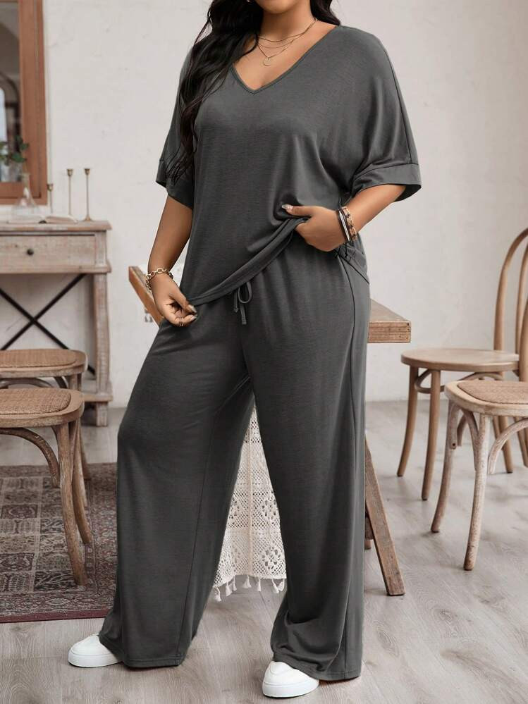 SHEIN LUNE Plus Size Women's Summer Solid Color V-Neck Batwing Sleeve Casual T-Shirt And Waist Tie Pants Casual Two Pieces Set | SHEIN