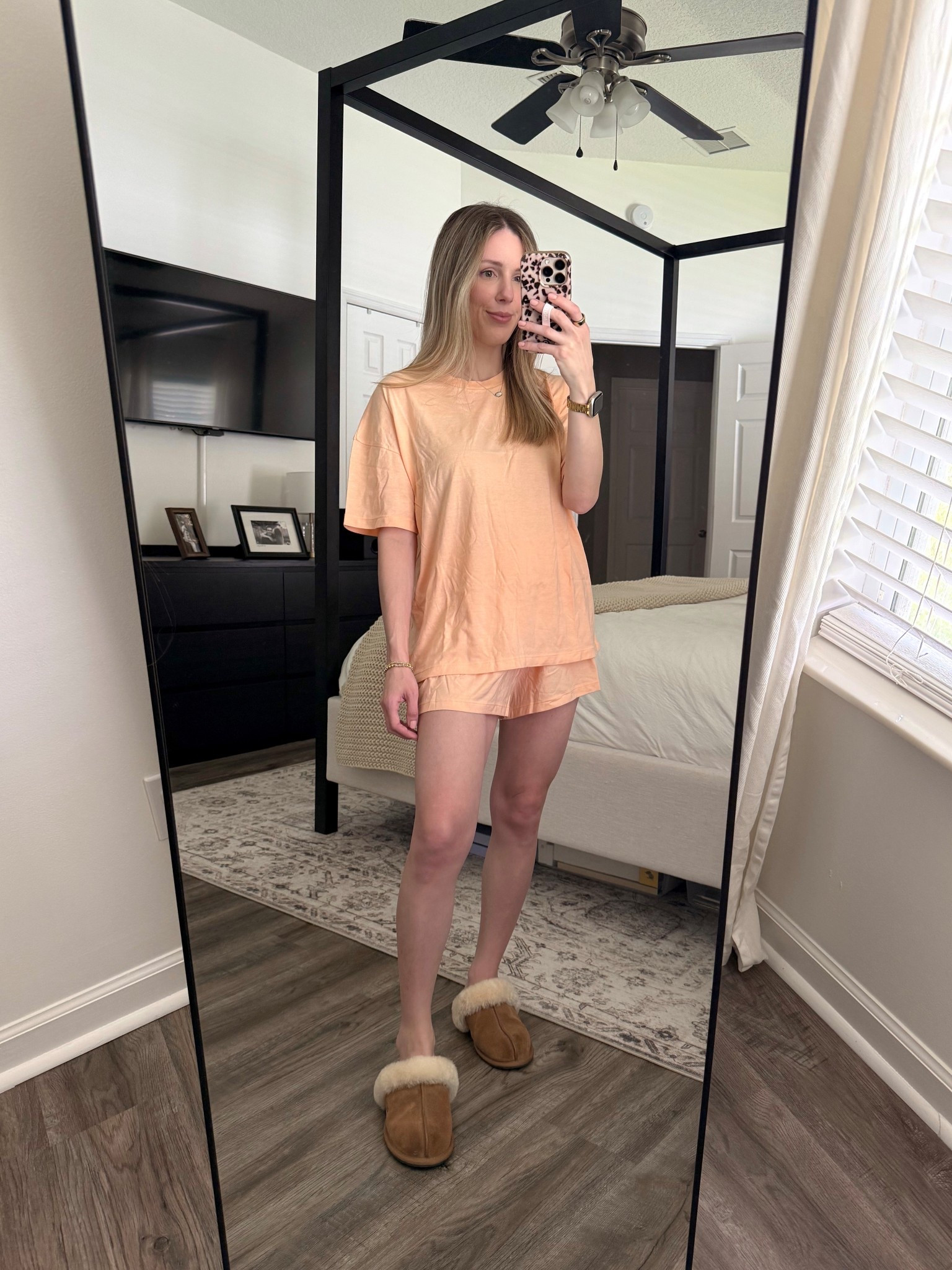 Comfy loungewear from Amazon. I’m wearing a size XS.

#LTKFindsUnder50 #LTKPetite #LTKStyleTip