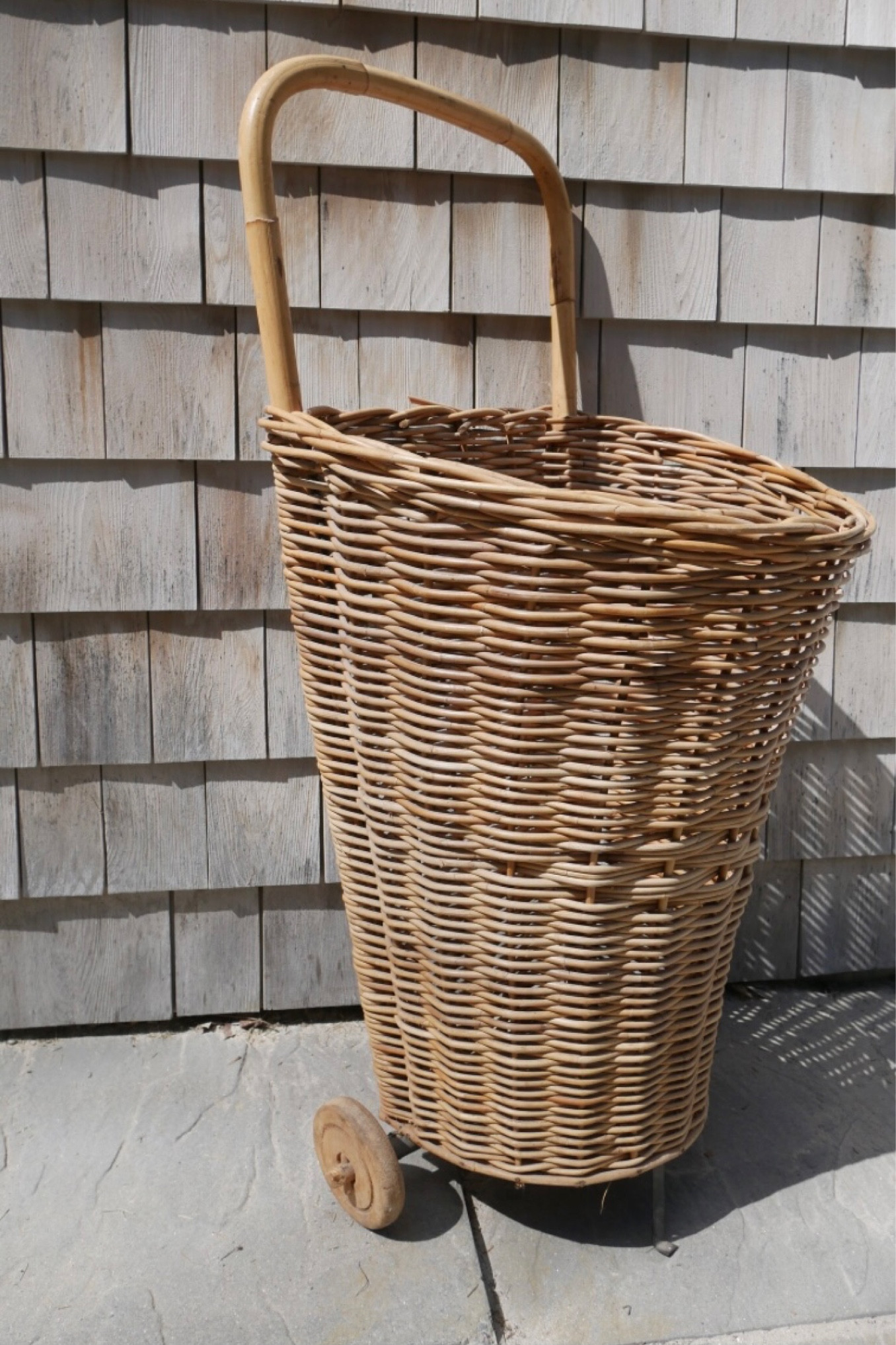 French grocery basket 🧺 

#LTKSeasonal #LTKSpringSale #LTKMostLoved