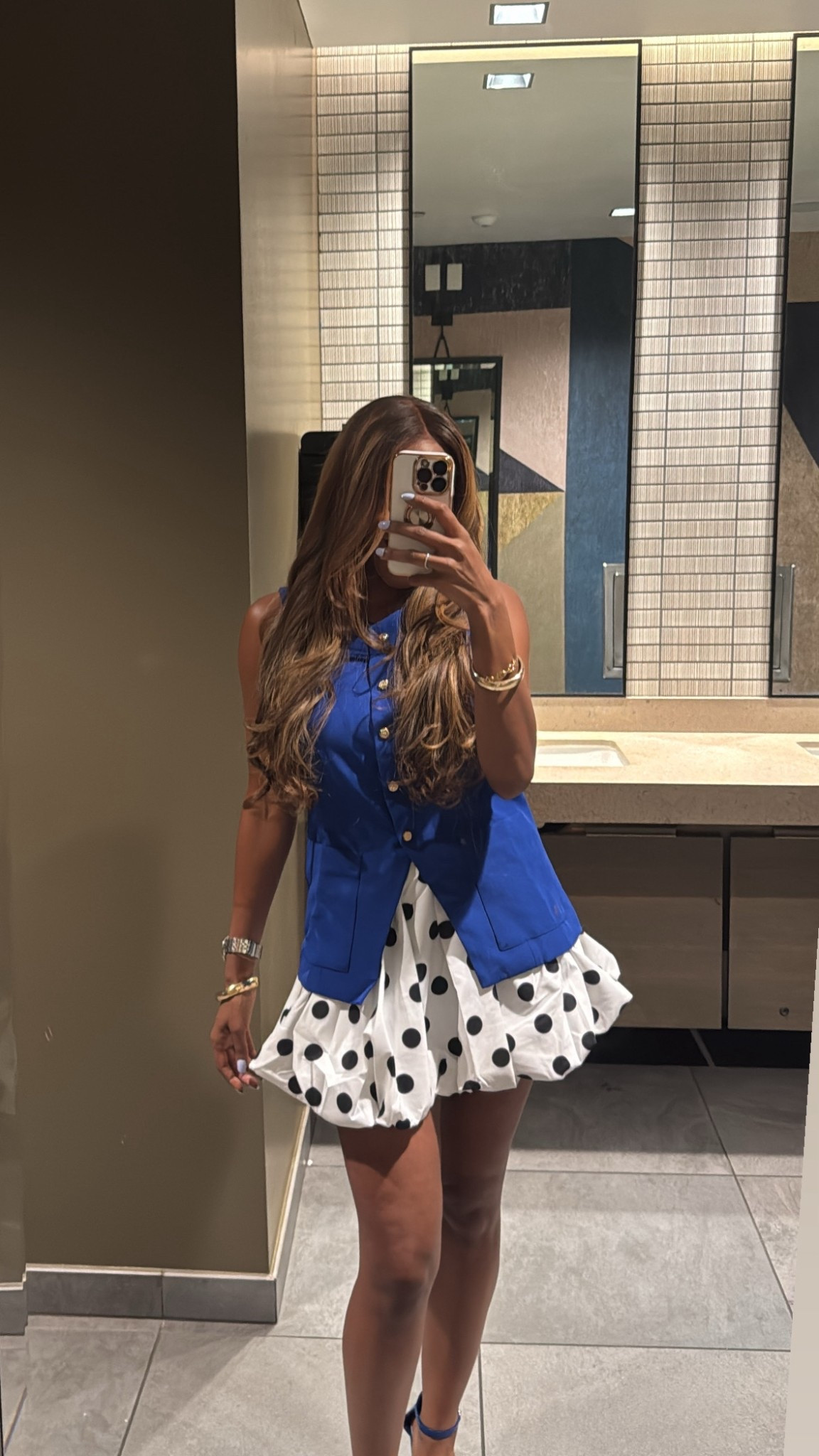 Blue Party OOTD

This was such a fun outfit! Such a fun was to switch up wearing a dress for a cocktail event.

Wearing a size small in the skirt and the vest. 



#LTKFindsUnder50 #LTKStyleTip #LTKFindsUnder100