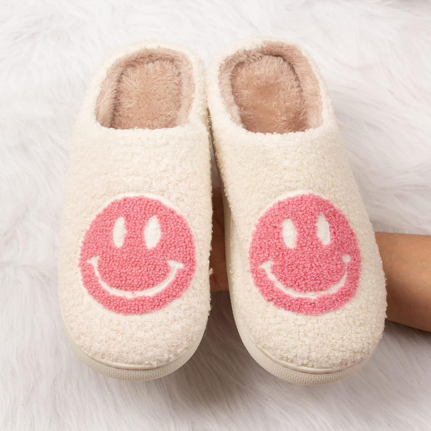 Smiley Face Slippers Retro Cozy Comfy Plush Warm Slip-on Slippers Winter Soft Fuzzy Indoor House ... | Amazon (US)