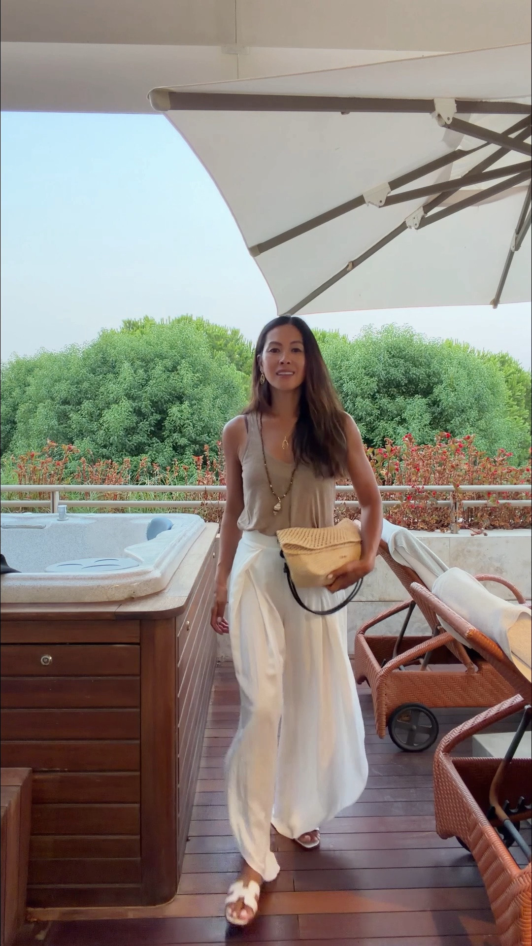Dinner look 🤎🤍 
I’m wearing Zara trousers size small
Massimo Dutti top size small
Hermes sandals linked similar
Beaverbrooks jewels 
Loewe bag

#LTKuk #LTKsummer #LTKtravel