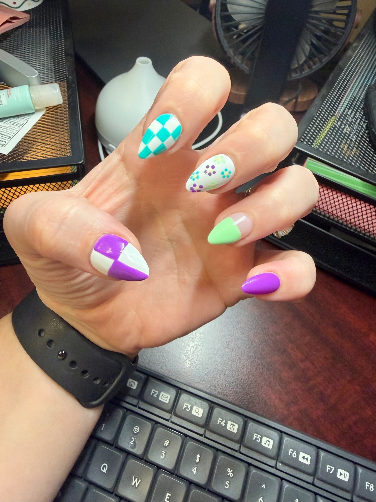 My nail gal is THE best 💚💜🤍
#selfcare #manicure #nails #spring 

#LTKselfcare #LTKSeasonal #LTKdayinmylife