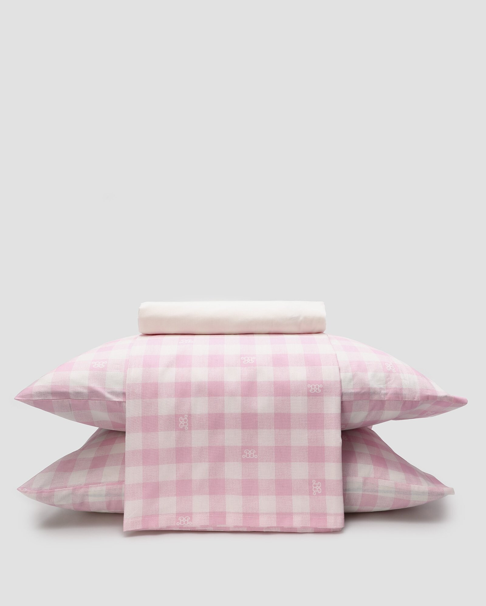 Jogo de cama queen 4 peças xadrez Barbie The Movie rosa | Casa Riachuelo | Riachuelo (BR)