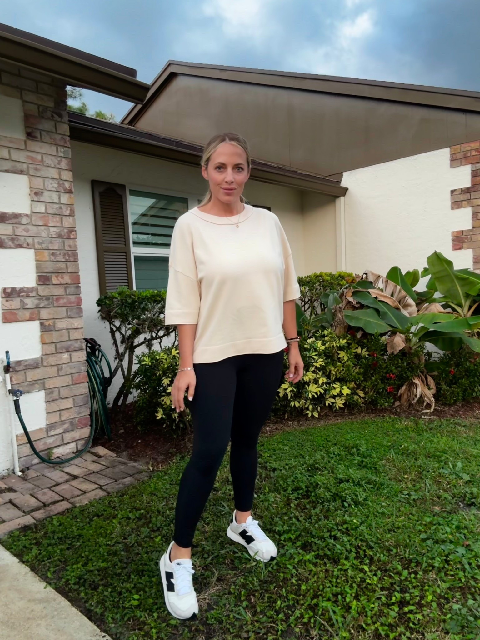 Neutral outfit 

#LTKMidsize #LTKFindsUnder50 #LTKootd