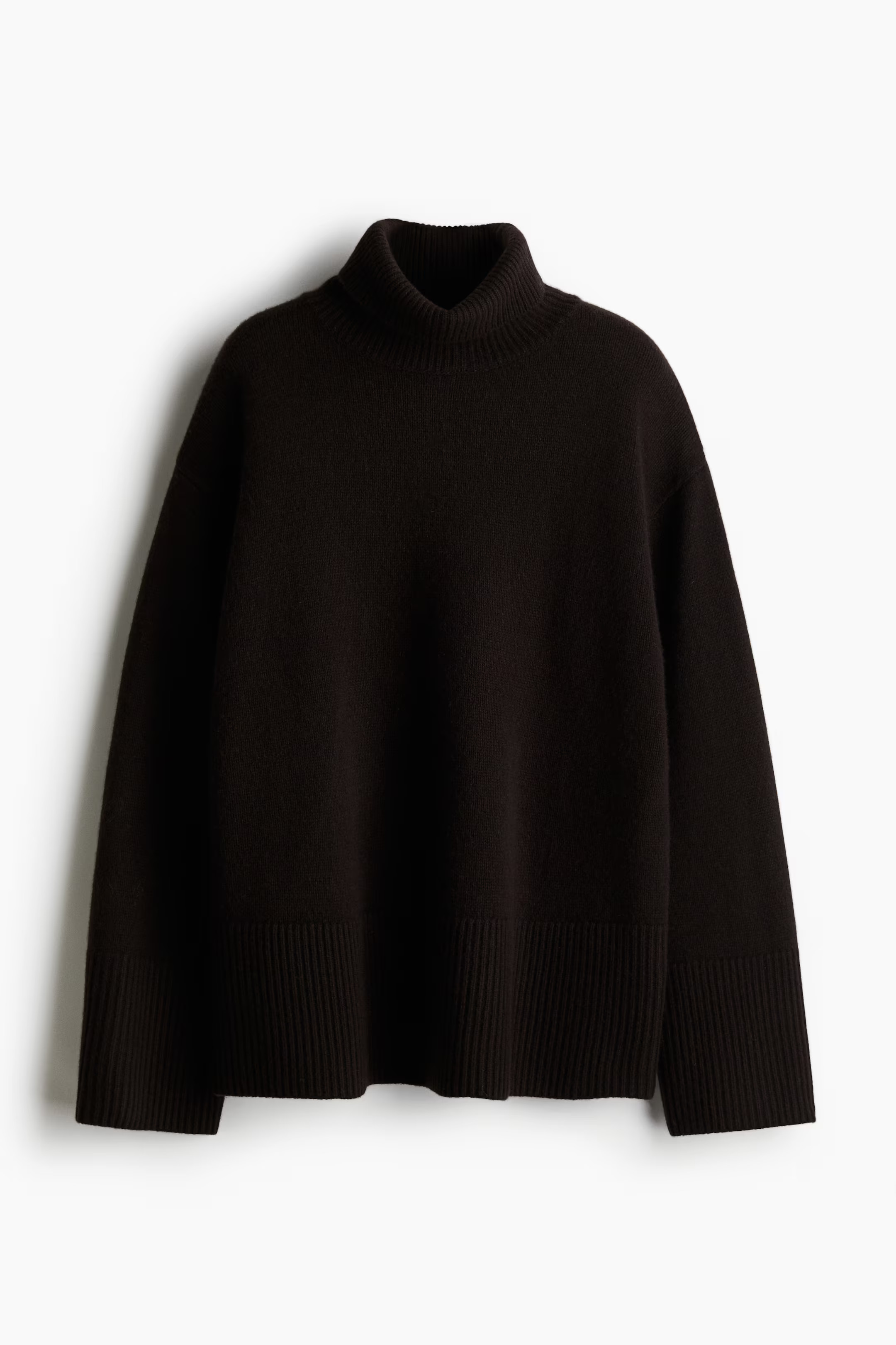 Cashmere-blend polo-neck jumper | H&M (UK, MY, IN, SG, PH, TW, HK)