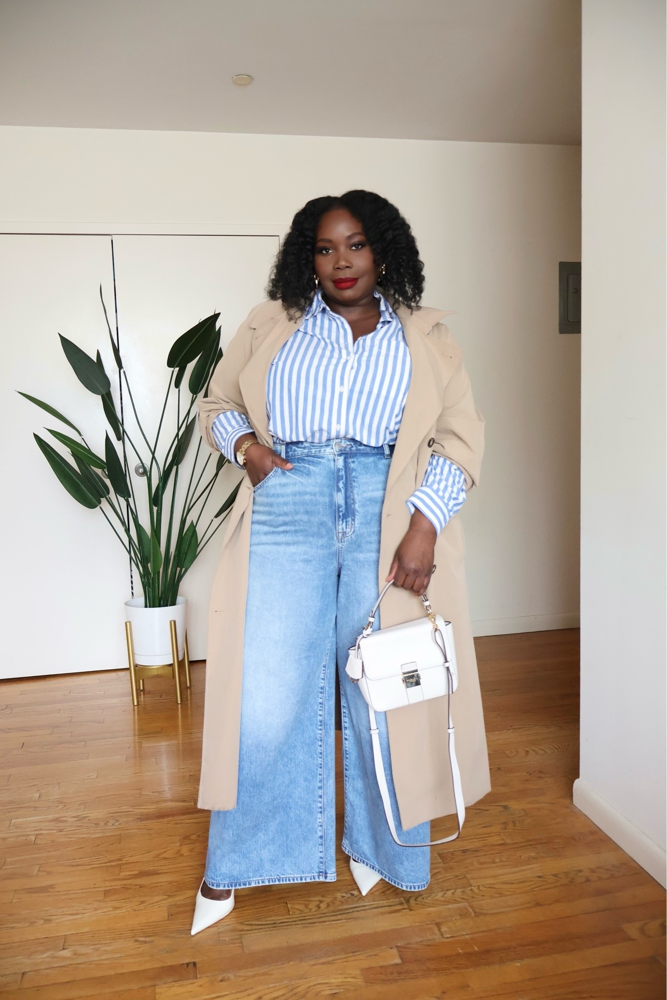 Casual spring outfit featuring wide leg jeans . Plus size fashion

#LTKPlusSize #LTKMidsize #LTKOver40