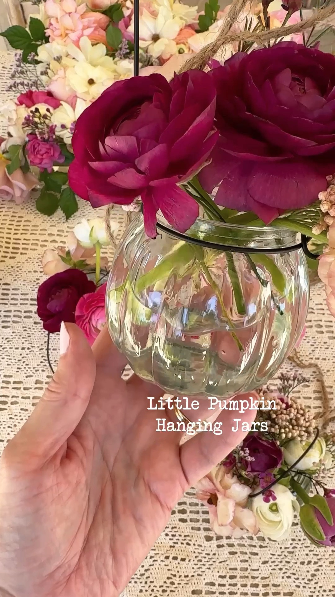 Table Rod Hanging Jar Find!

Cute Pumpkin shaped hanging jars with a nice tall handle making room for flowers. In stock but going fast. 

hanging jars, table rod decor, table rod accessories, hanging vases 

#LTKHome #LTKFindsUnder50