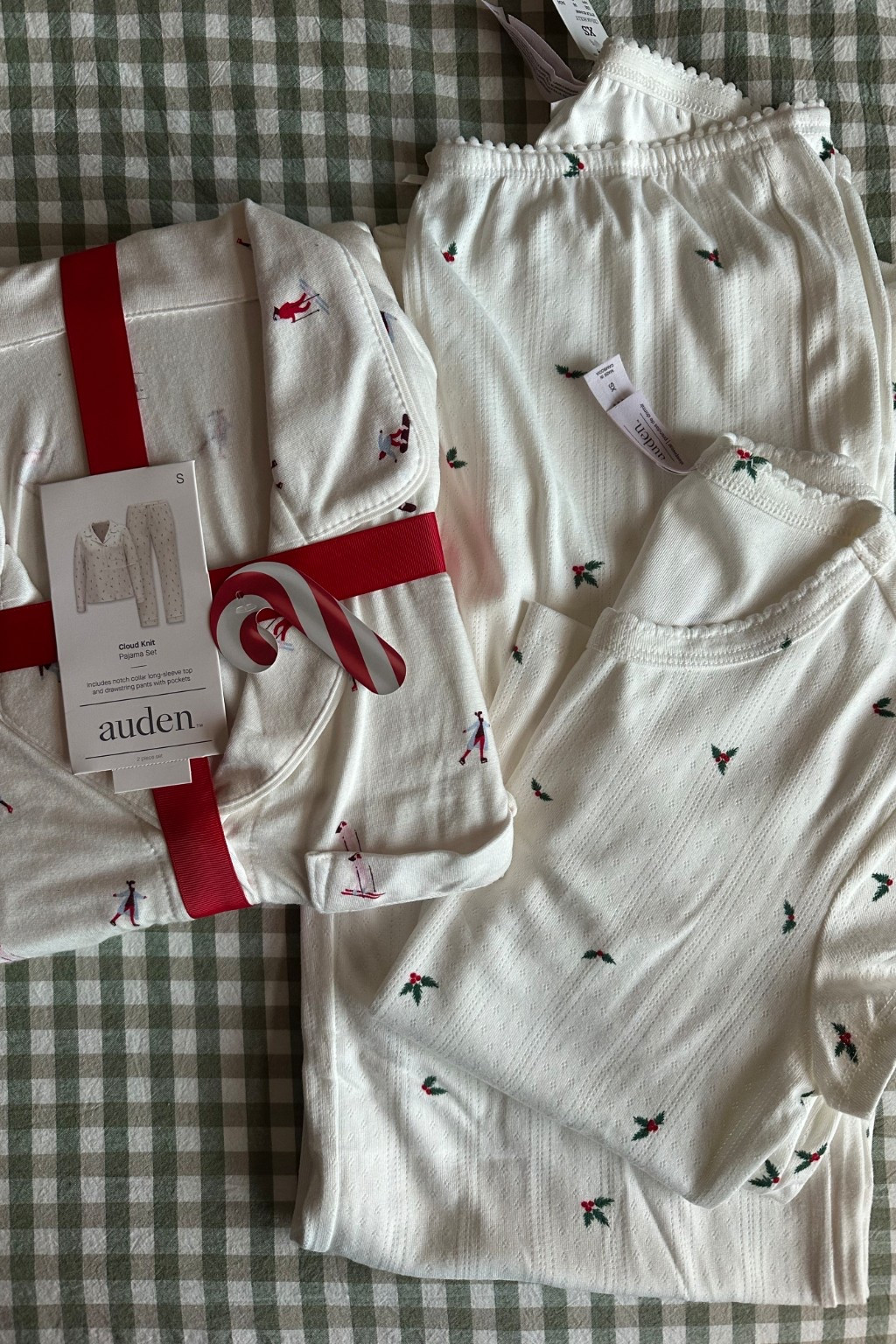 Early Black Friday deal! 40% off pajamas at Target

#LTKGiftGuide #LTKHoliday #LTKSaleAlert