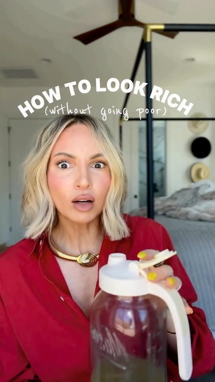 After a short hiatus (honestly bc I ran out of ideas 🫠), I’m back with another episode of “How to Look Rich Without Going Poor”. Everything runs tts. Necklace is from tame ny. Wearing a small in the Zara shirt. ￼￼

#LTKstorytime #LTKselfcare #LTKdayinmylife