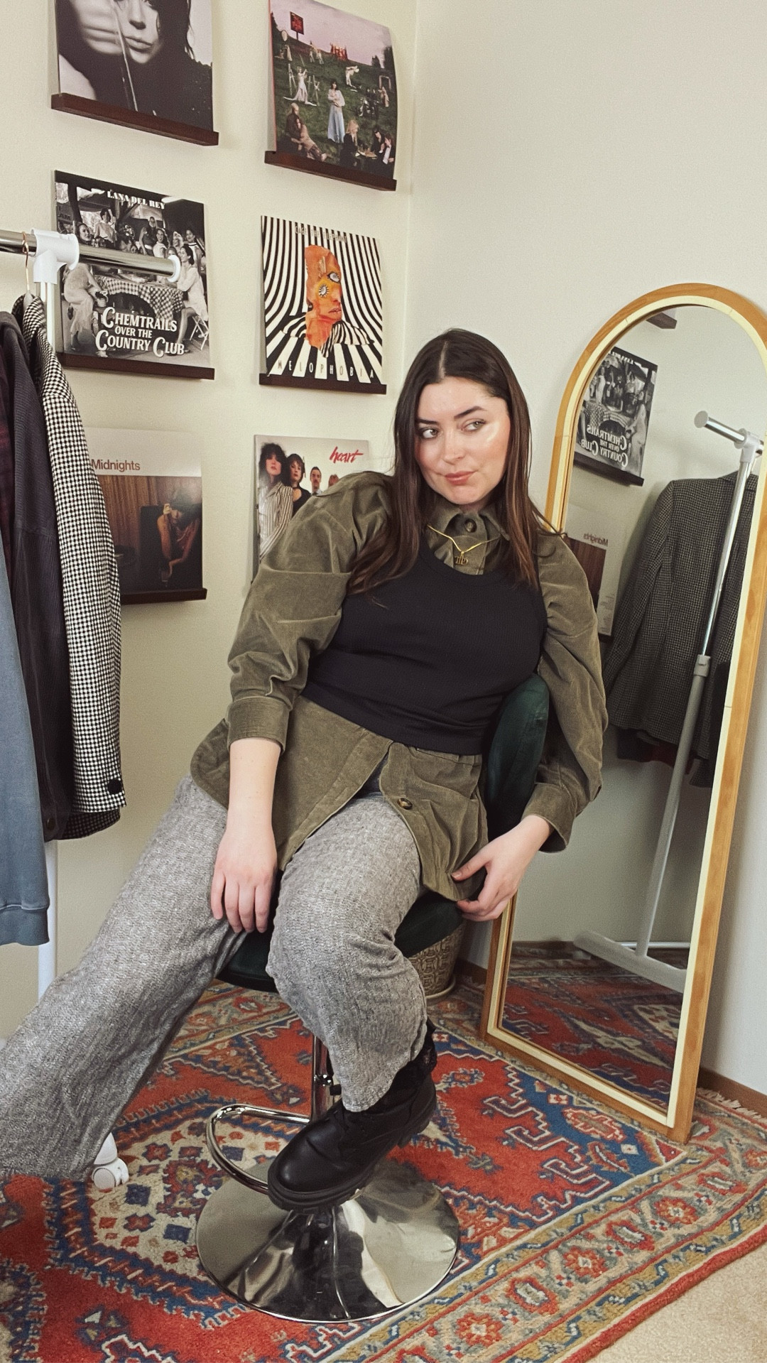 The easiest soft grunge outfit formula 🖤

If you ever stare into your closet thinking “I have nothing to wear,” this combo always works:

Oversized button-down
Tank layered on top
Textured trousers
Chunky boots

It’s comfortable, a little moody, and gives that effortless cool-girl energy without trying too hard ✨

Save this for the next time you need an easy outfit idea!

#LTKgrwm #LTKootd #LTKMidsize