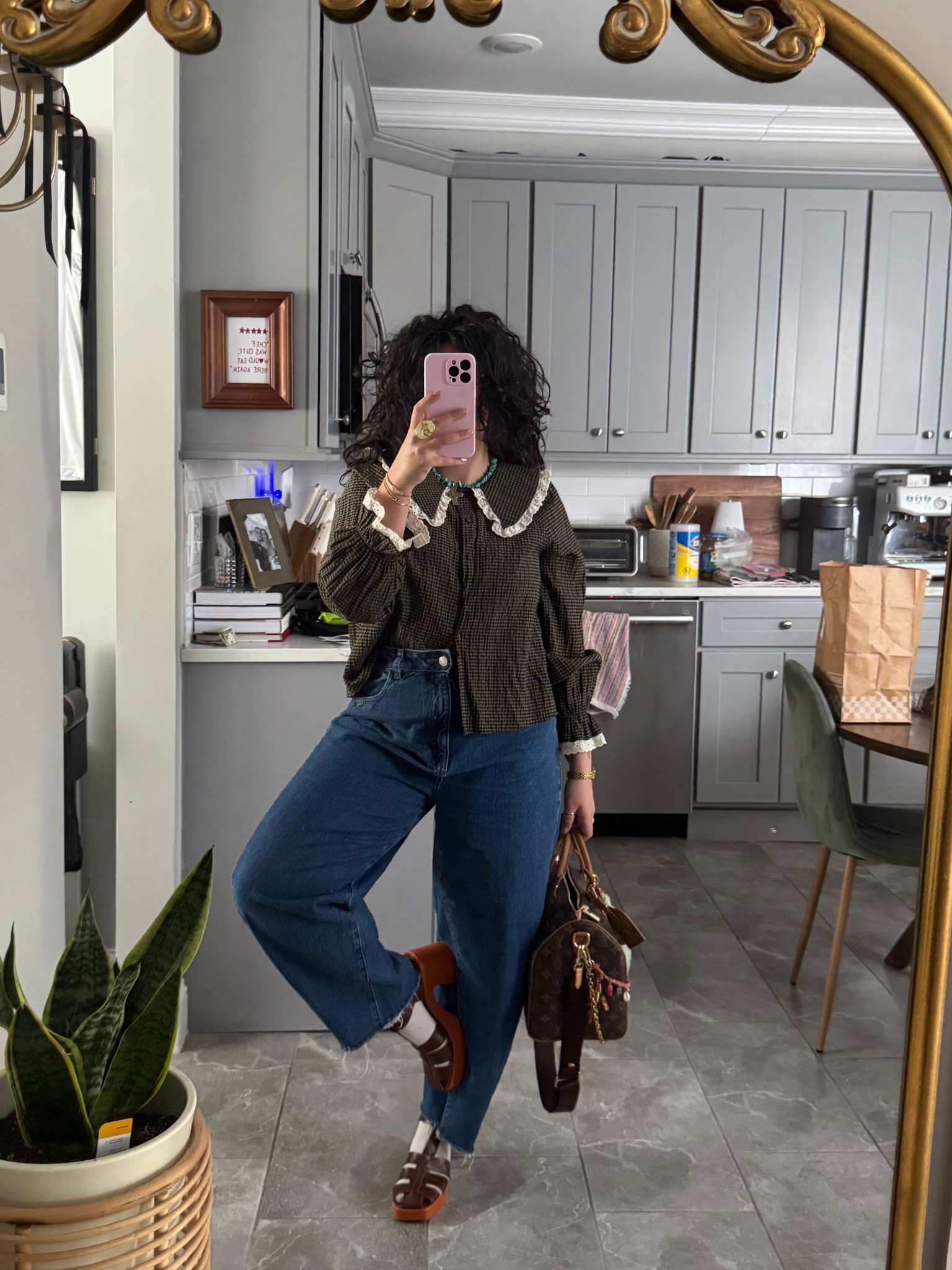 Top & jeans - Primark
Shoes - free people / Tjmaxx
Socks- amazon
Jewelry- Tjmaxx, marshalls, amazon 

#LTKootd #LTKgrwm